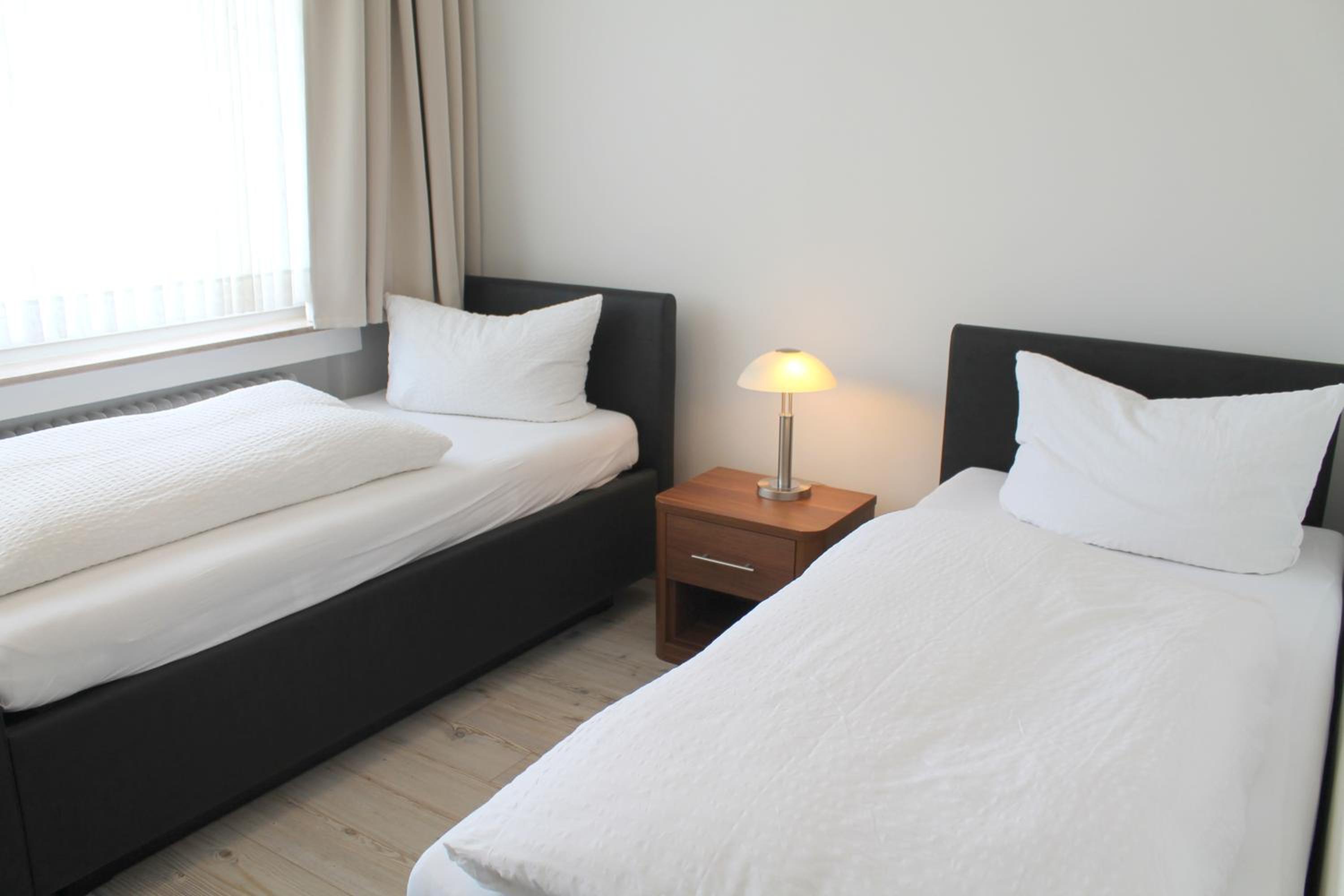 Double Room - Photo 7