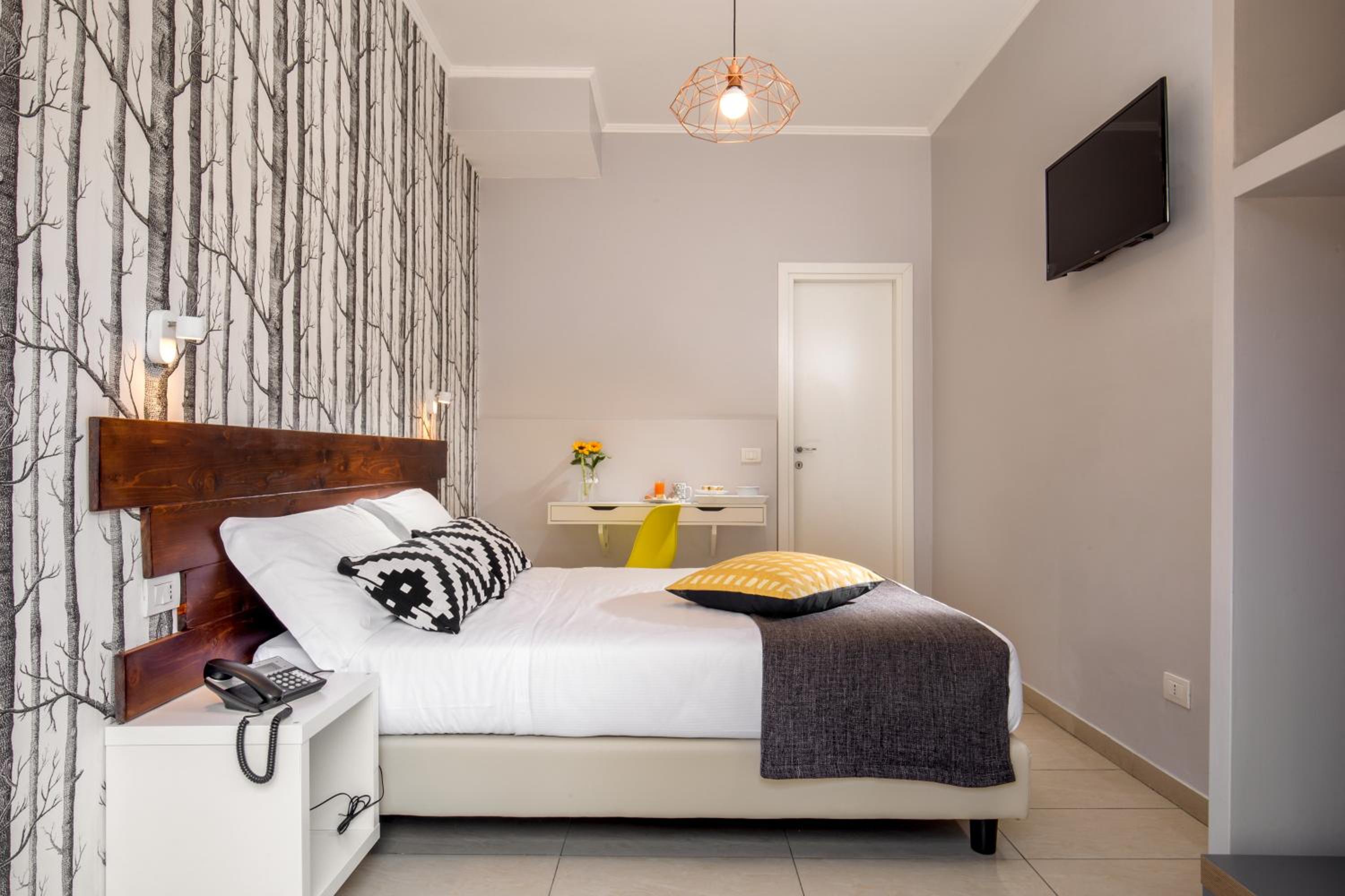 Single Room photo 1