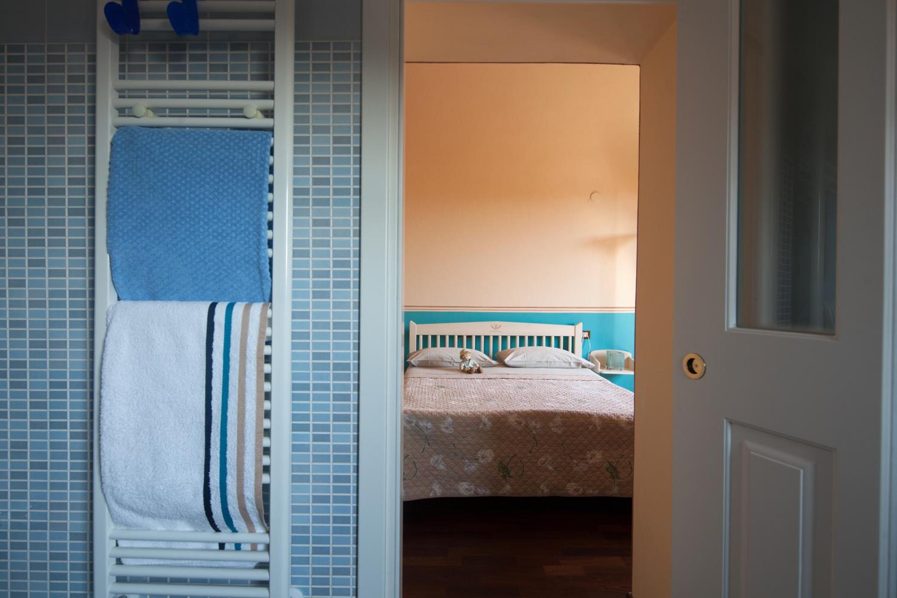 Double Room with Patio photo 2