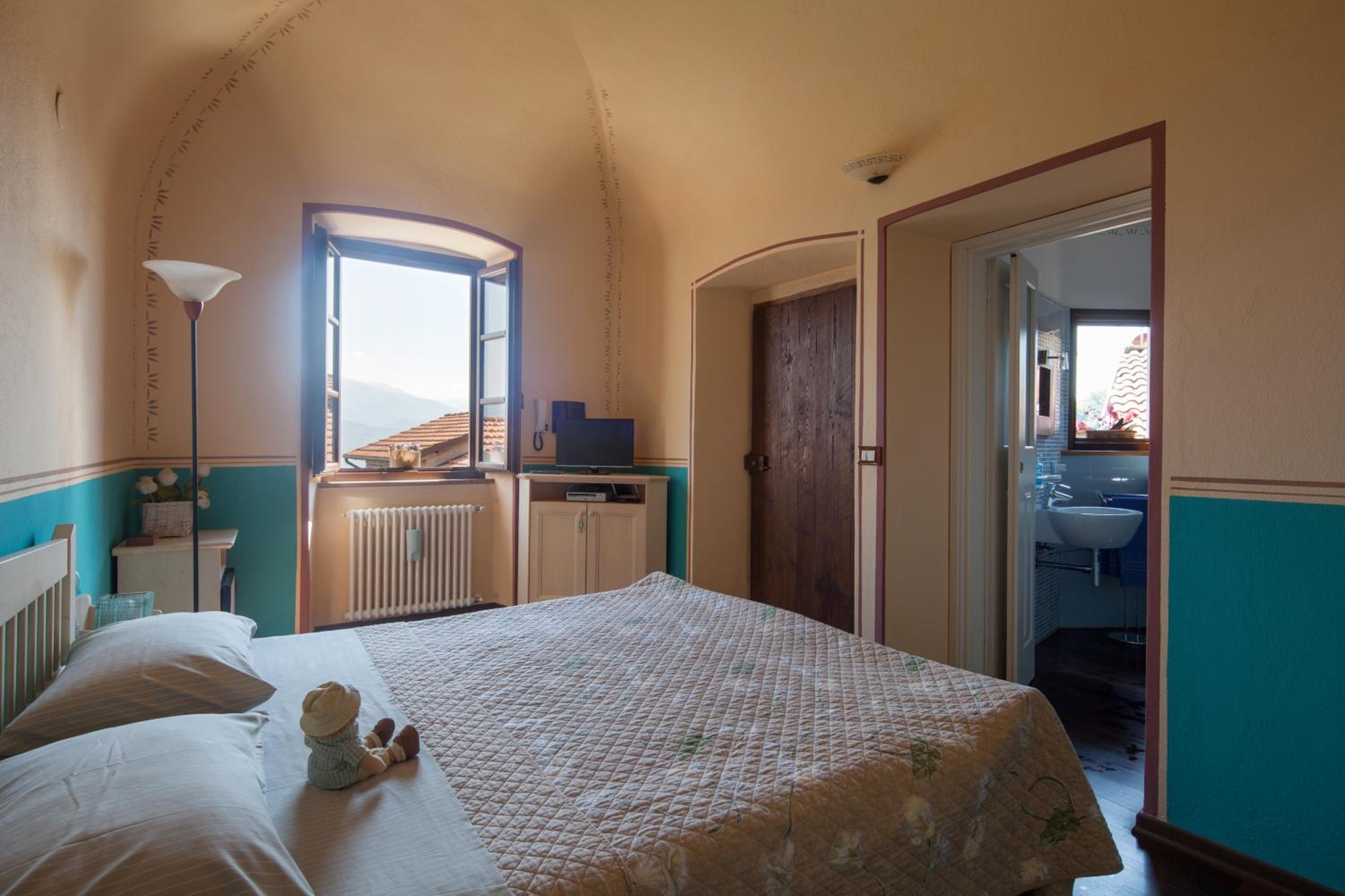 Double Room with Patio photo 1