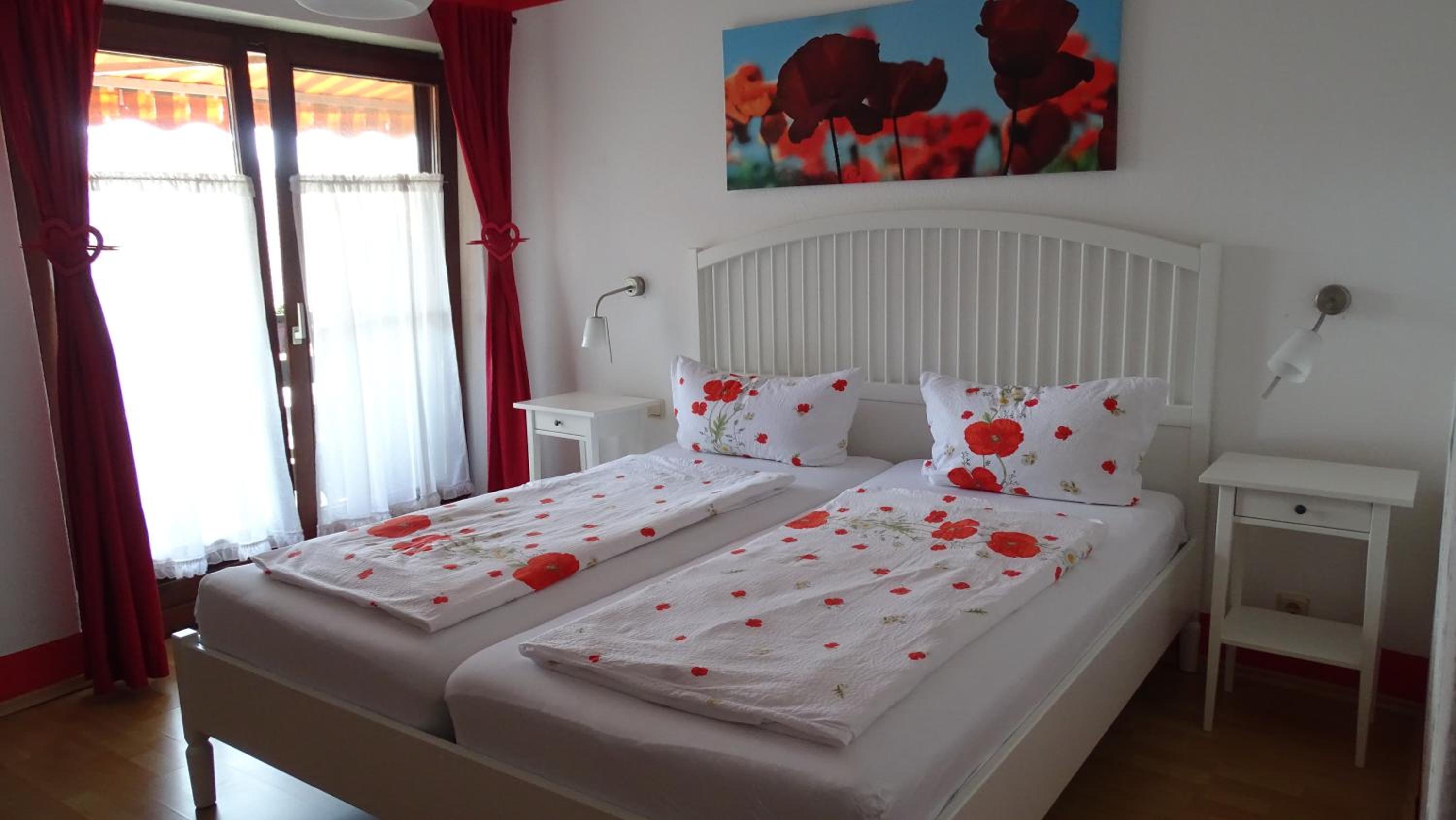 Double Room with Balcony - Photo 6