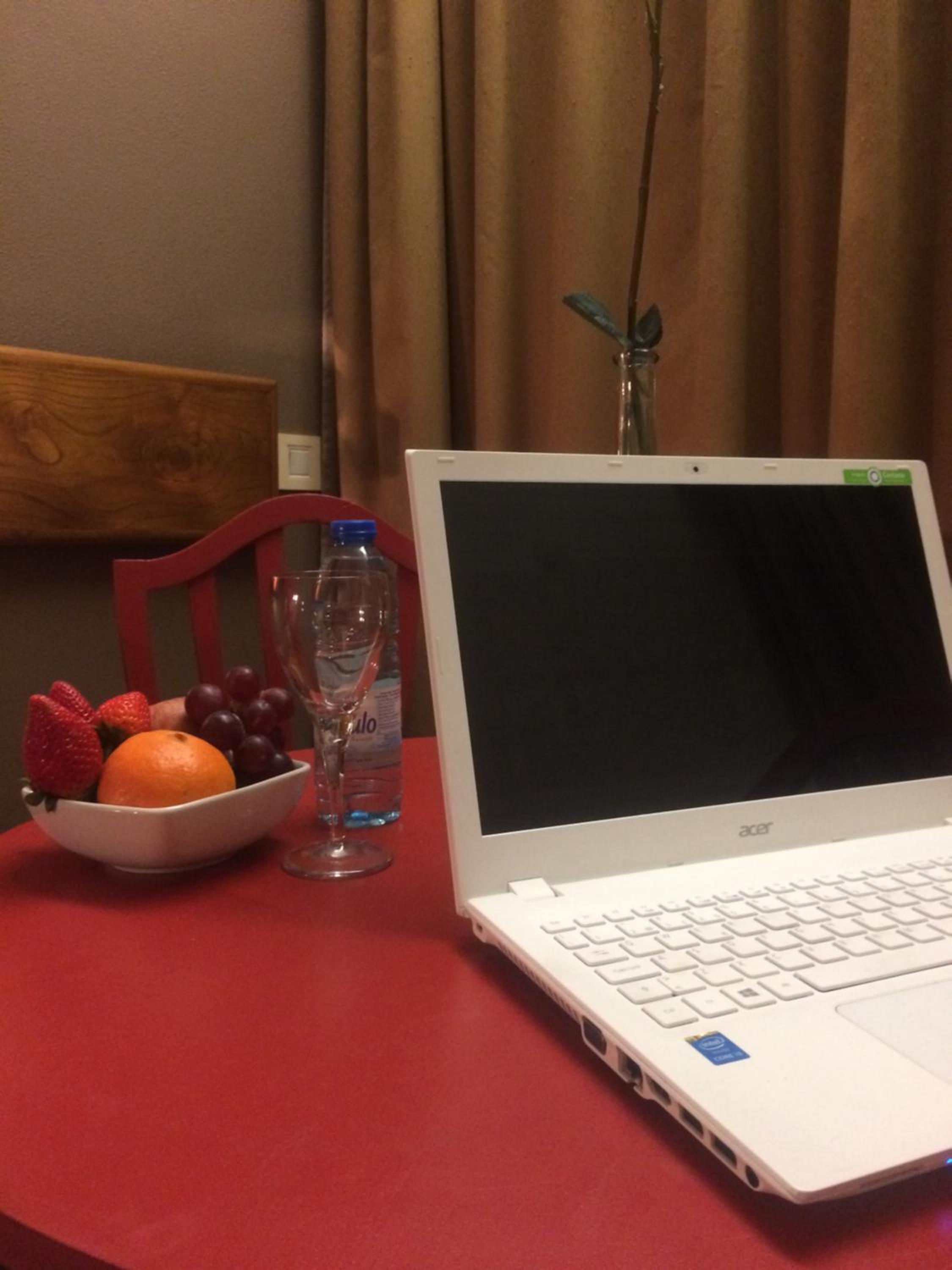 Deluxe Double Room with Balcony - Photo 3