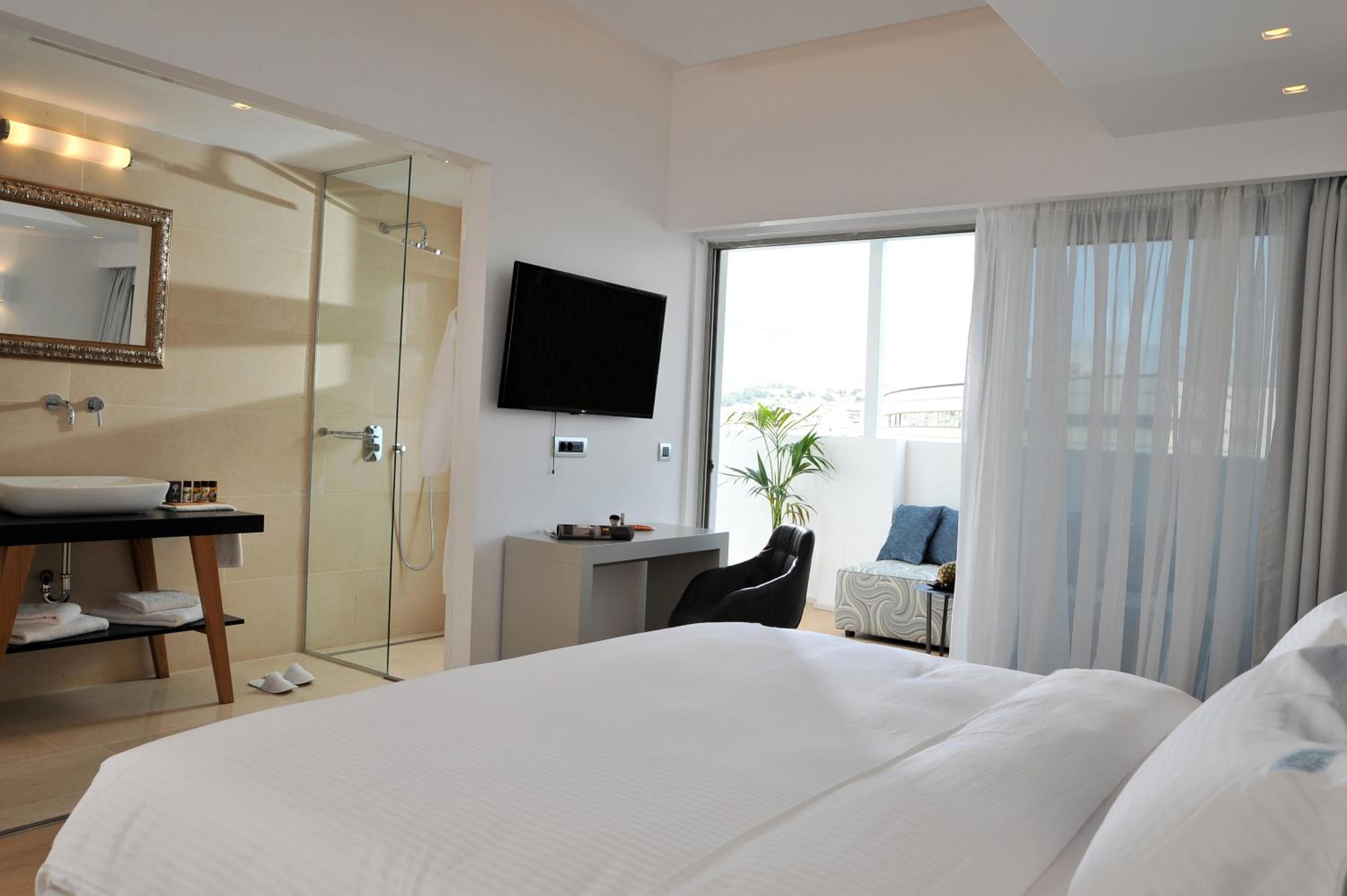 Executive Double or Twin Room with Private Veranda