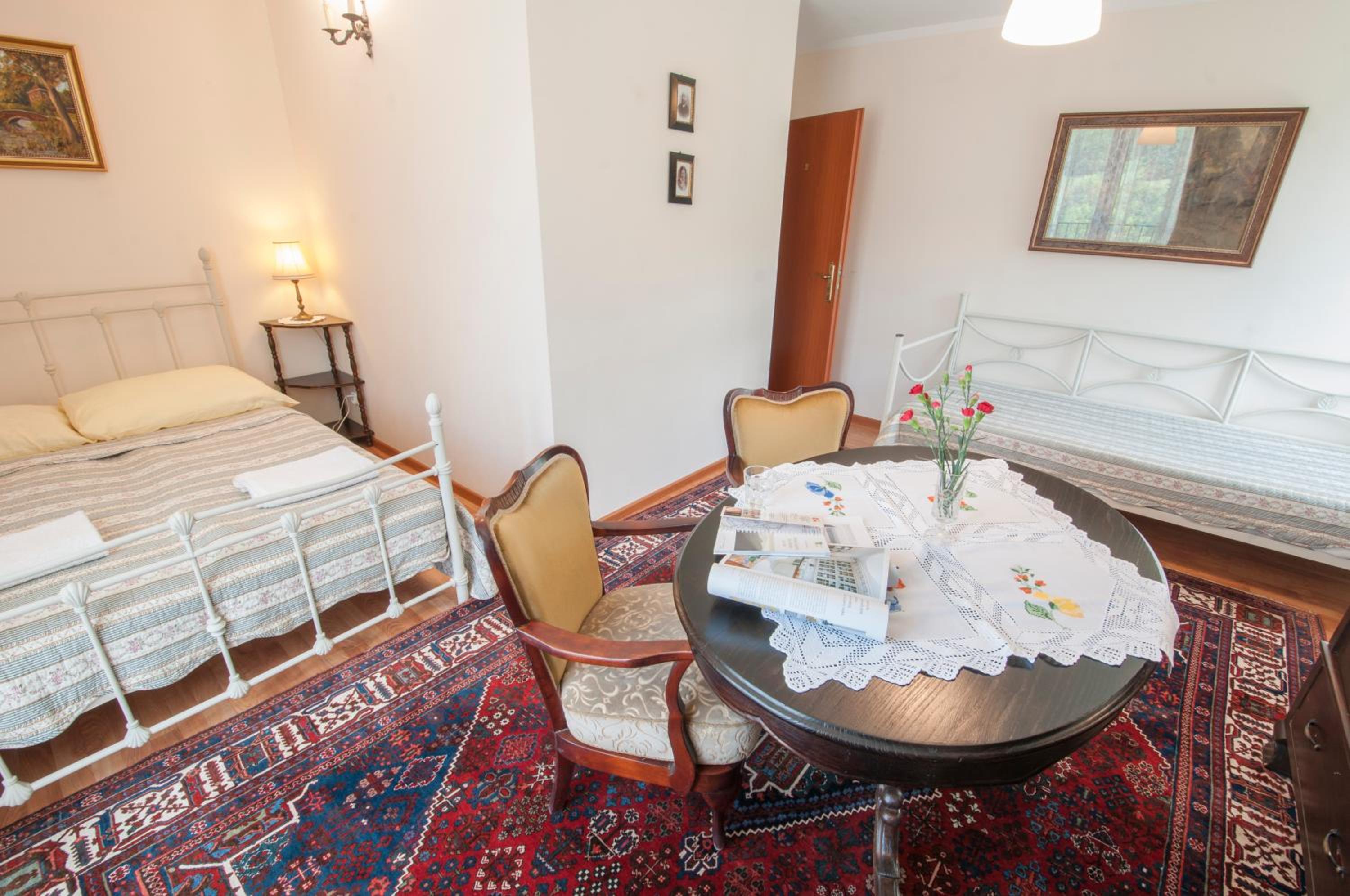 Suite photo 1