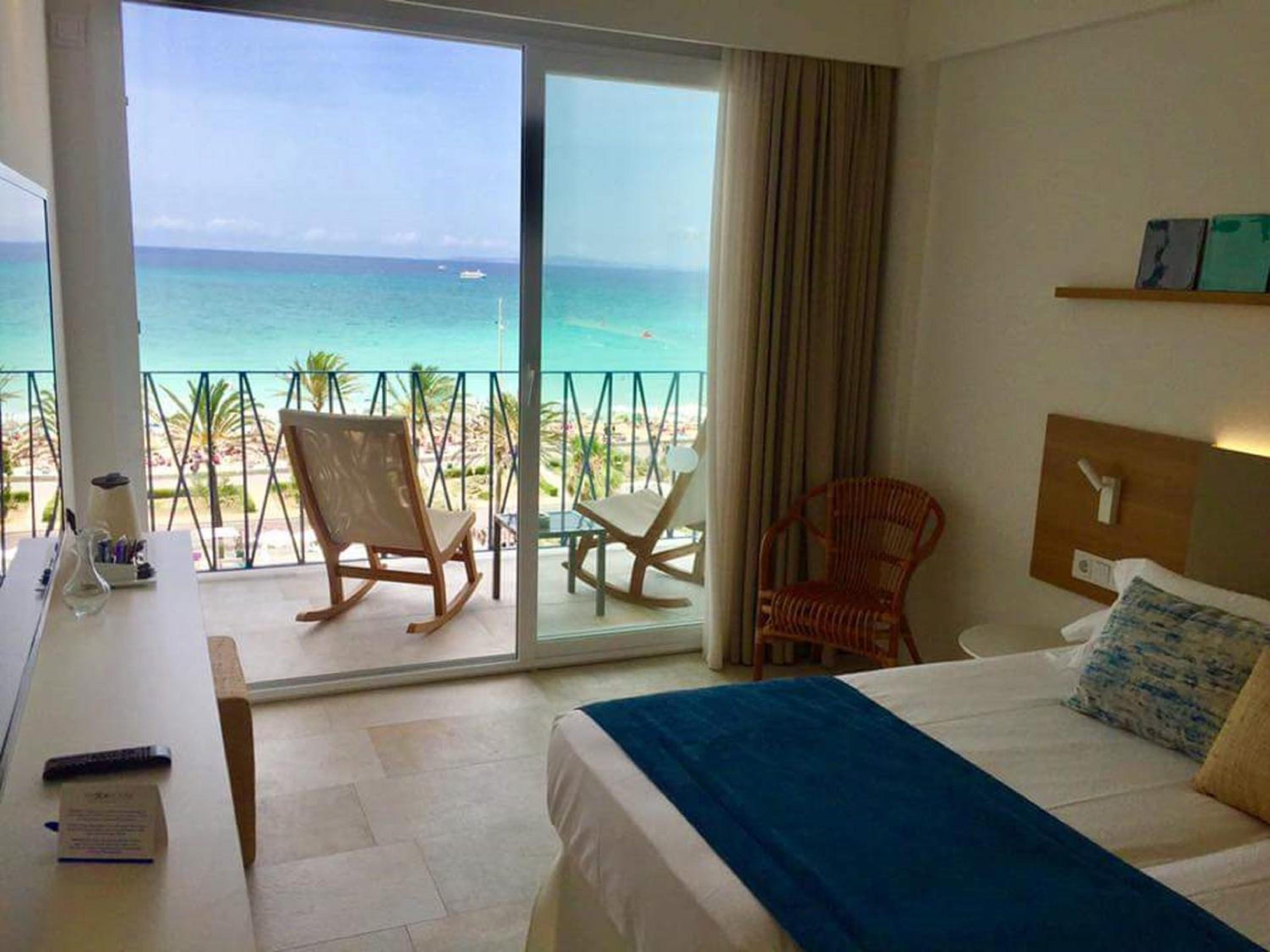 Double Room with Direct Sea View - Photo 5