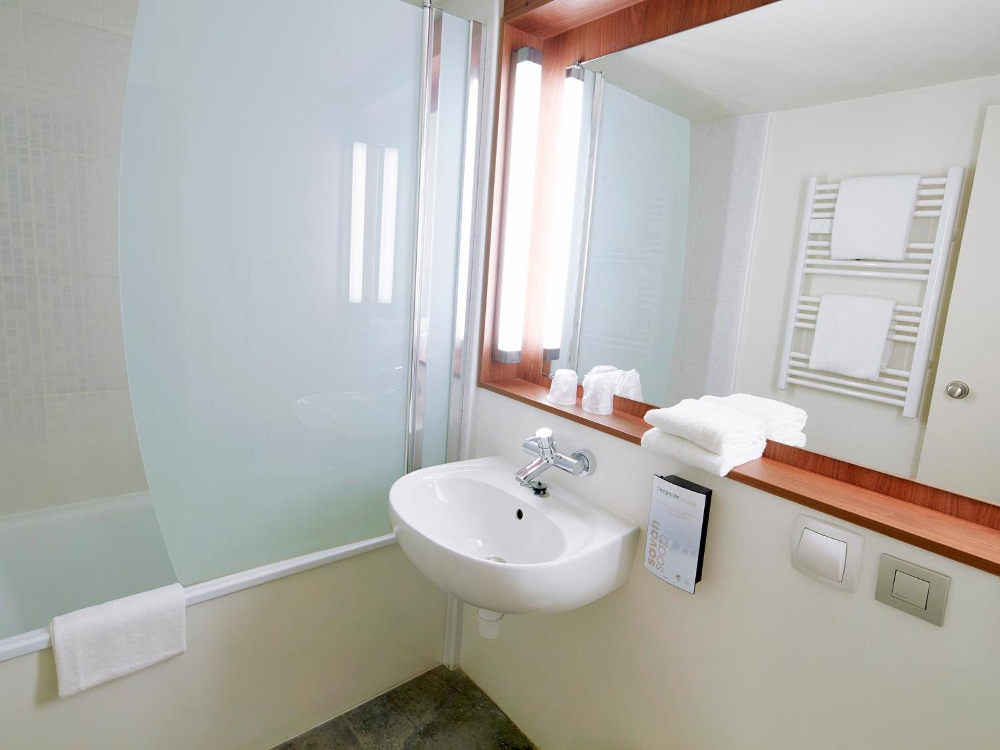 Double Room - Photo 4