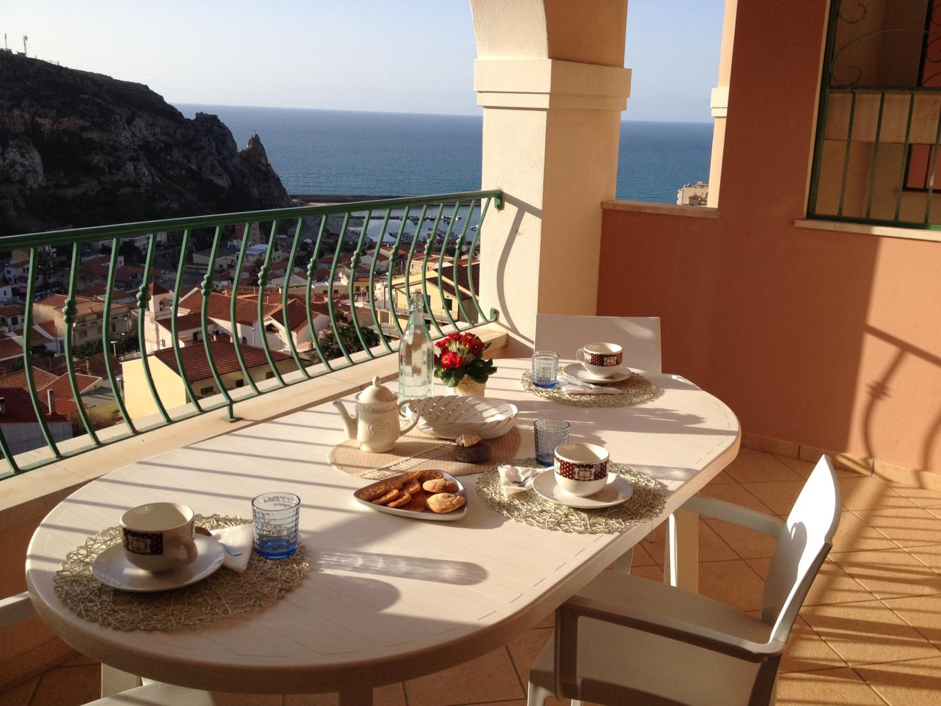 Apartment with Sea View