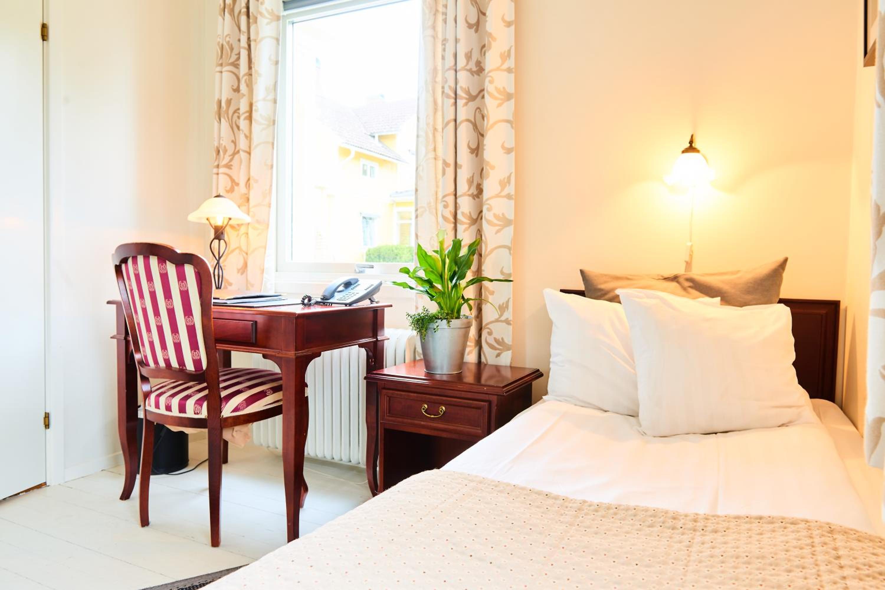 Single Room photo 1