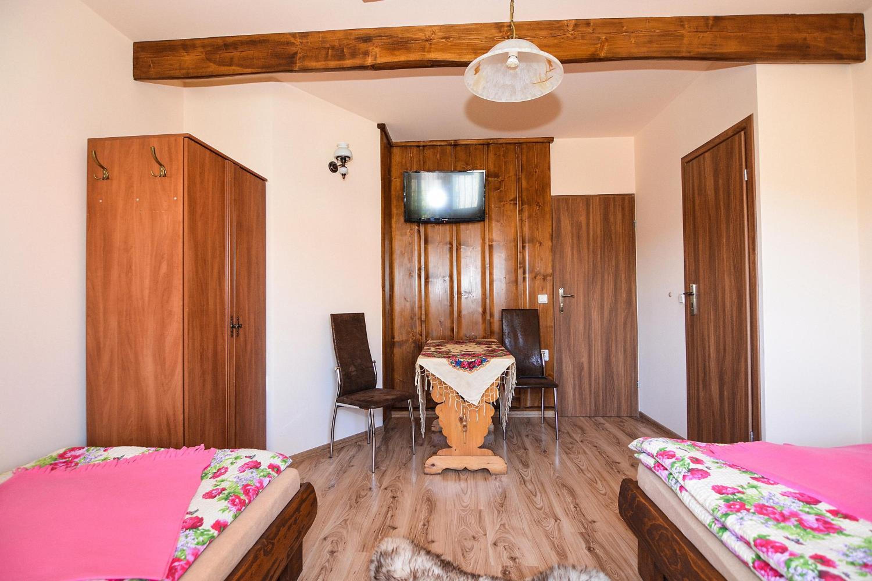 Triple Room - Photo 5