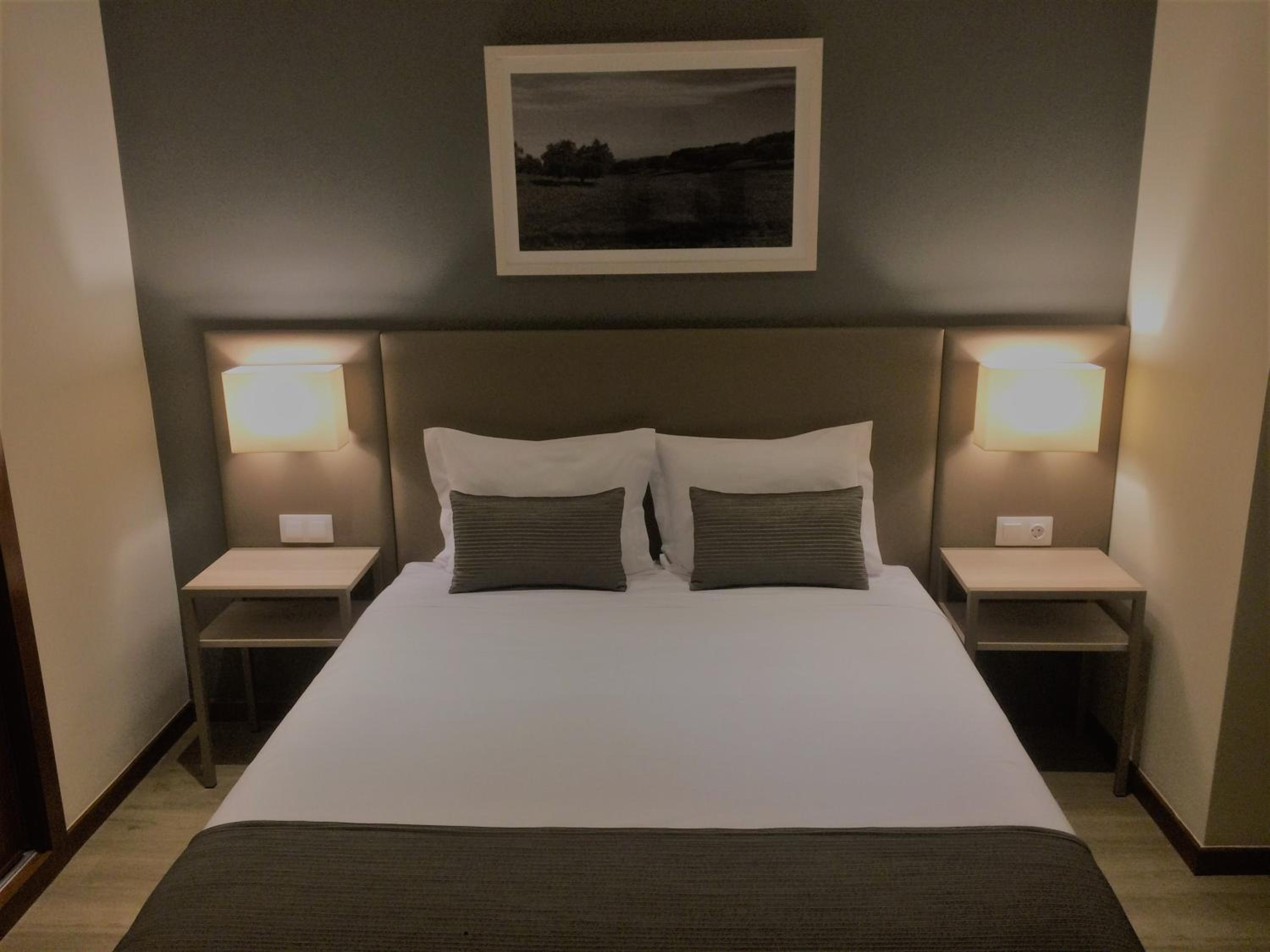 Double Room - Disability Access photo 2