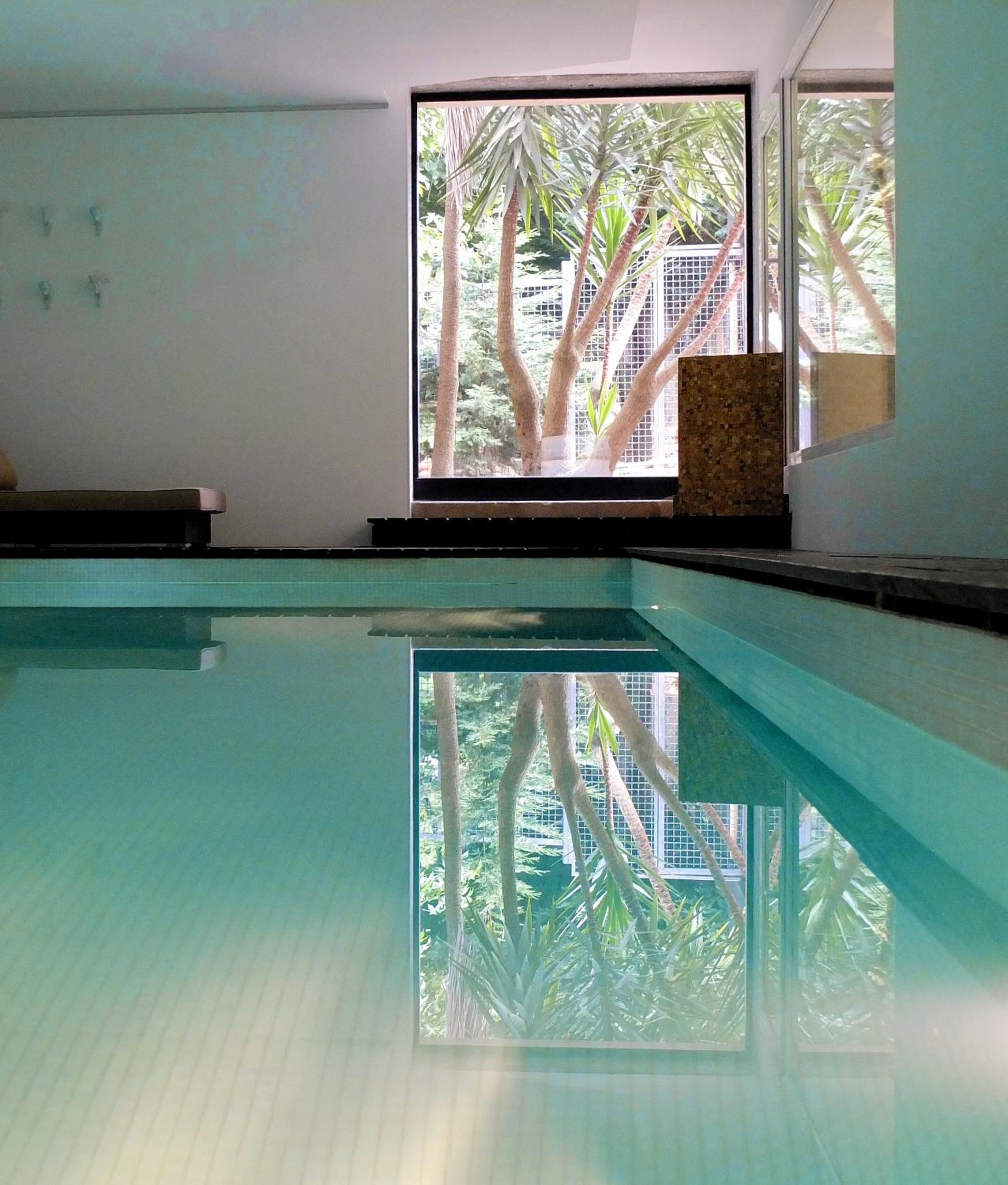 Three-Bedroom Villa - Photo 43