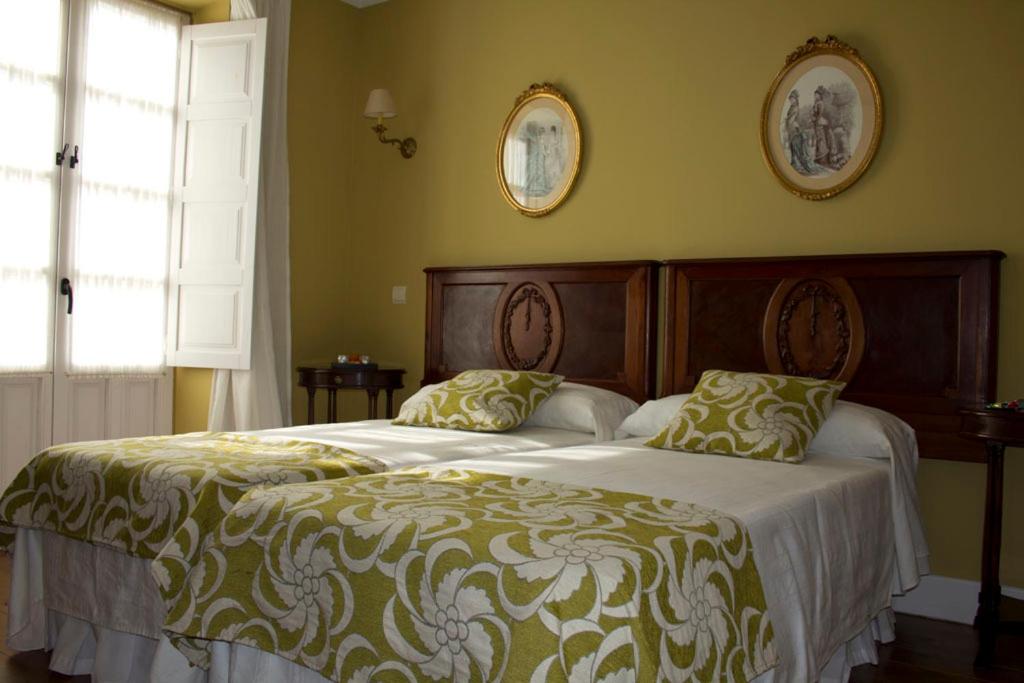 Double or Twin Room with Shower photo 2