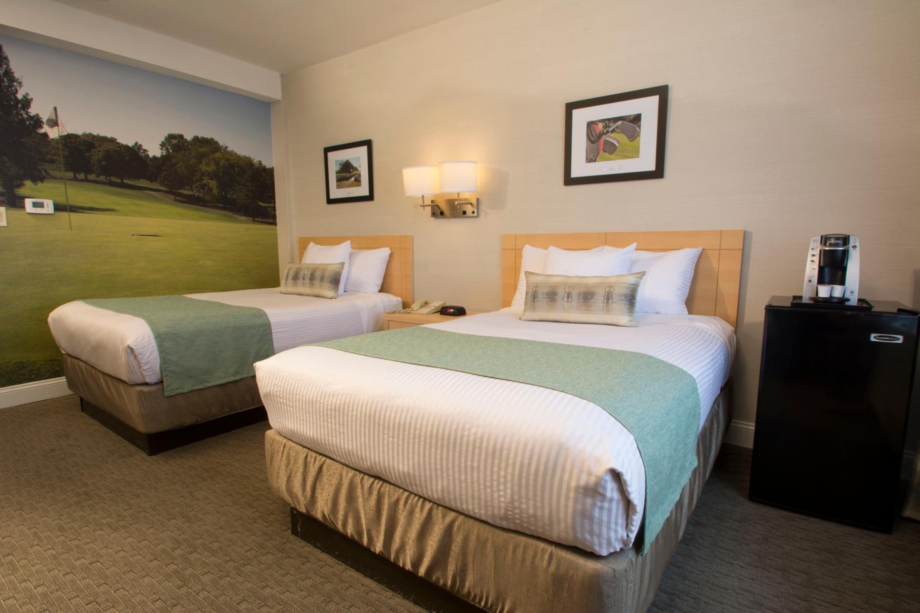 Deluxe Double Room with 2 Double Beds - Photo 7
