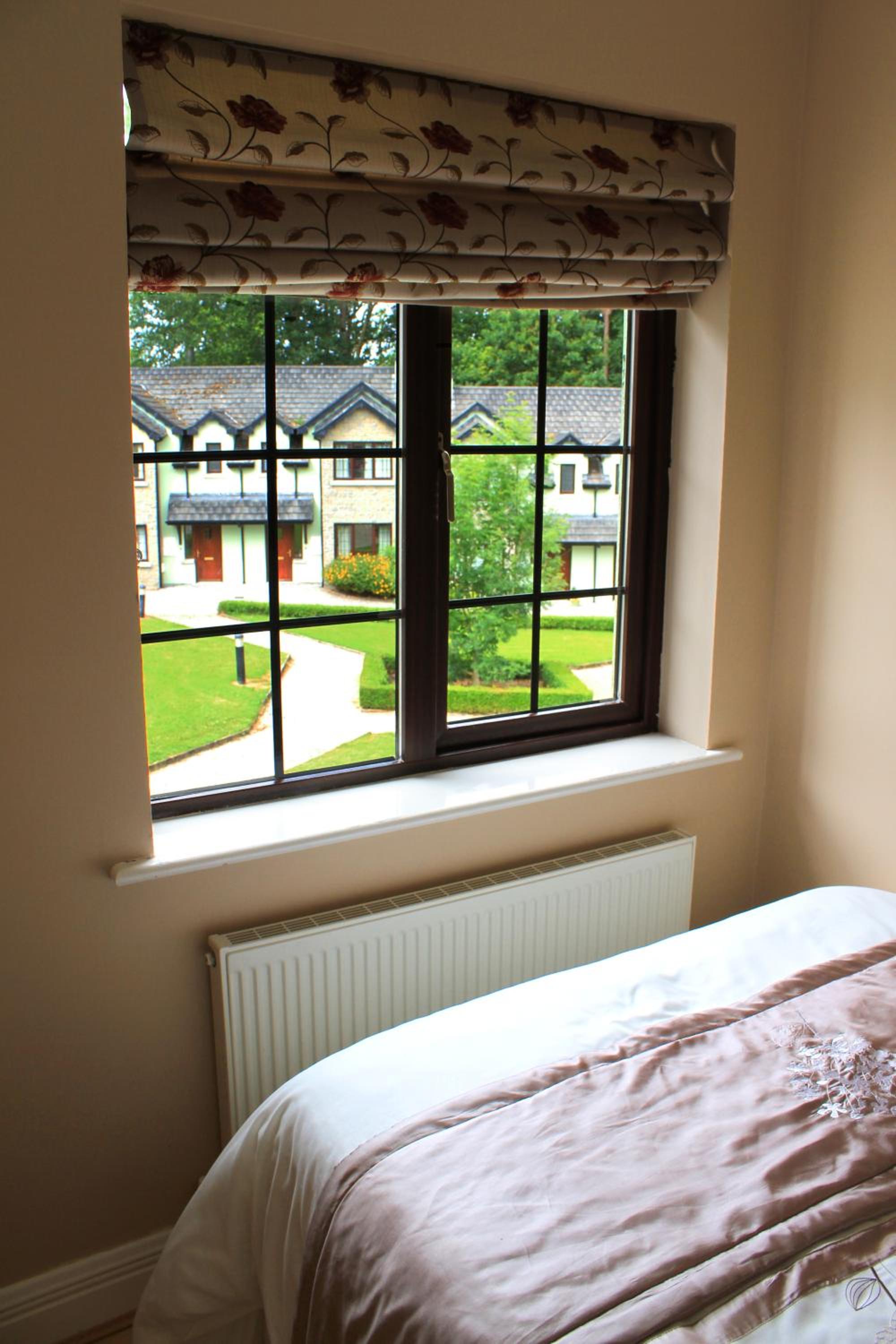 Three-Bedroom House - Photo 22