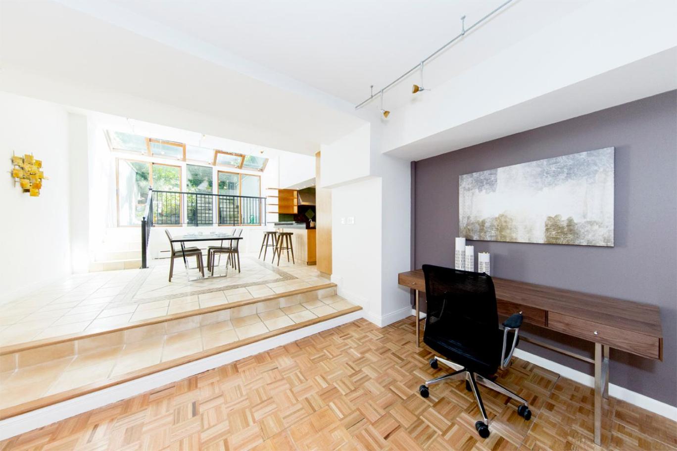 Deluxe Apartment thumbnail 5