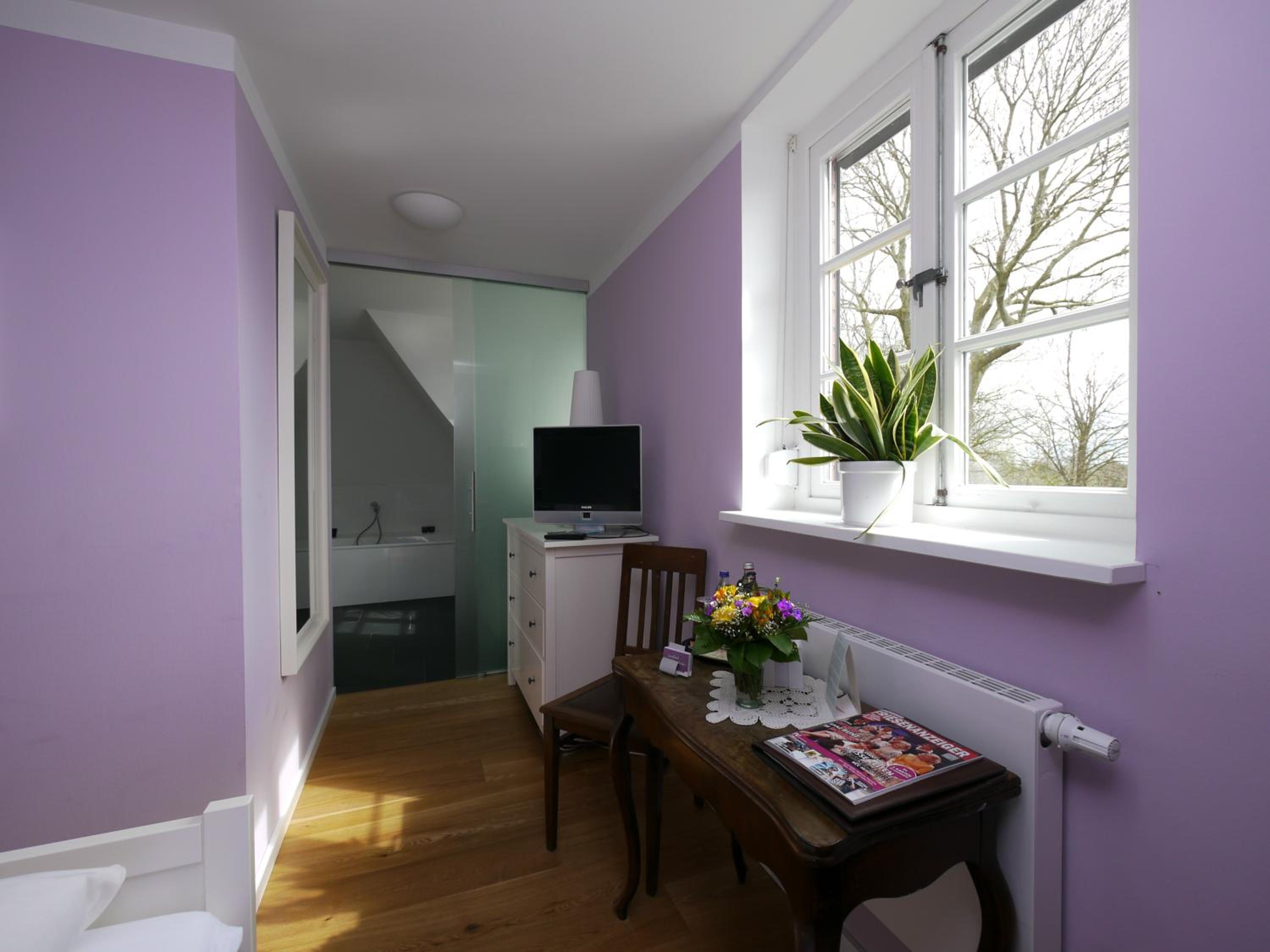 Double or Twin Room - Photo 5