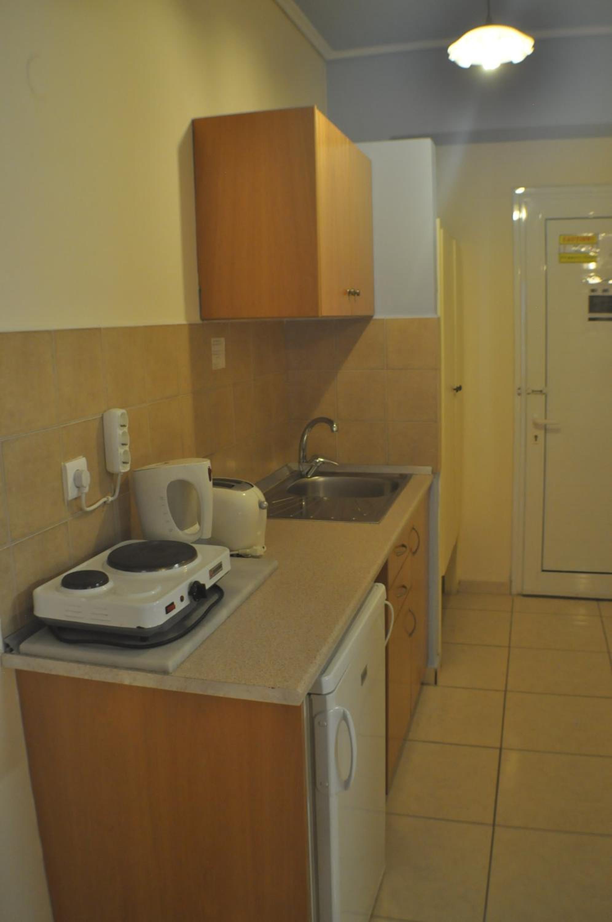 Studio (3 Adults)