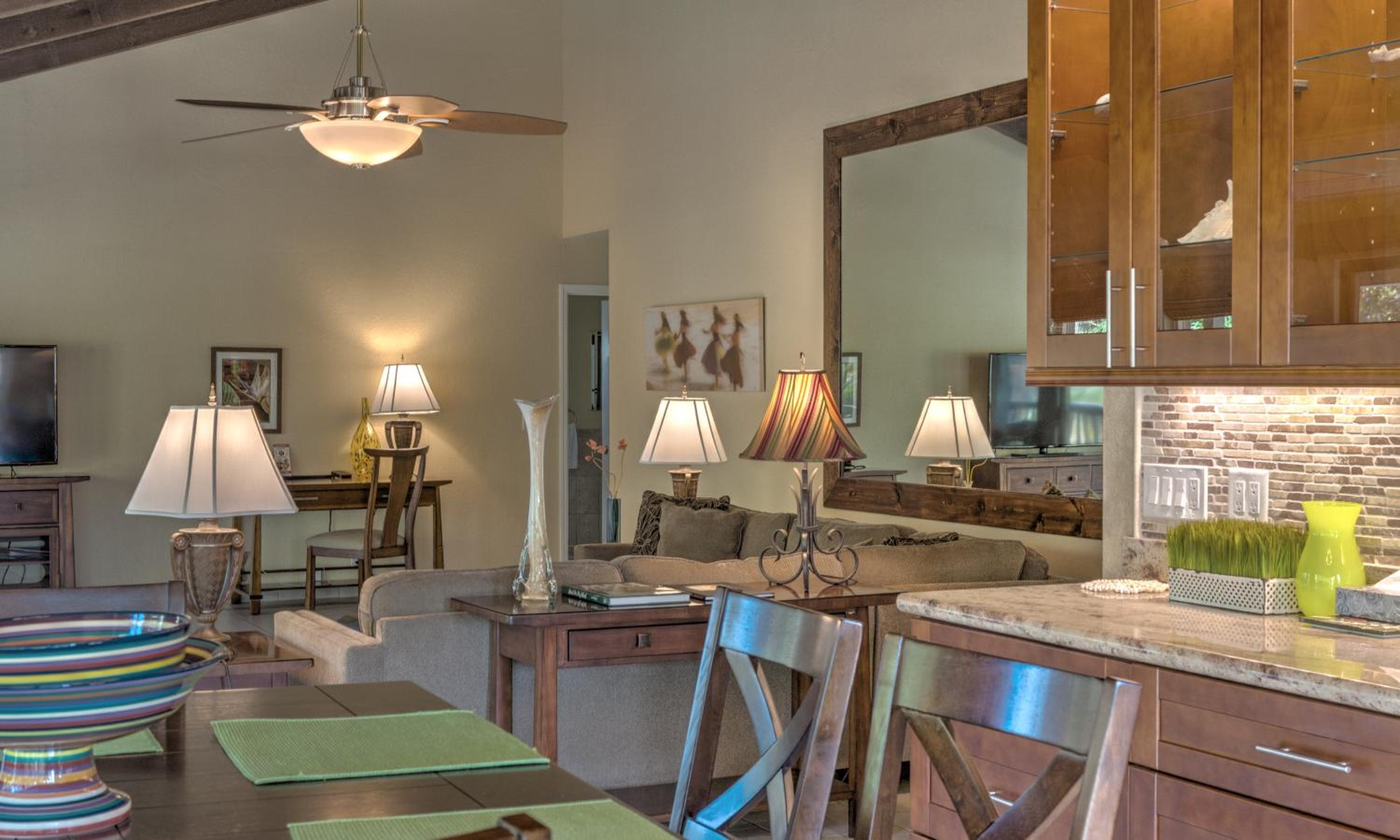 Three-Bedroom Suite - Photo 7