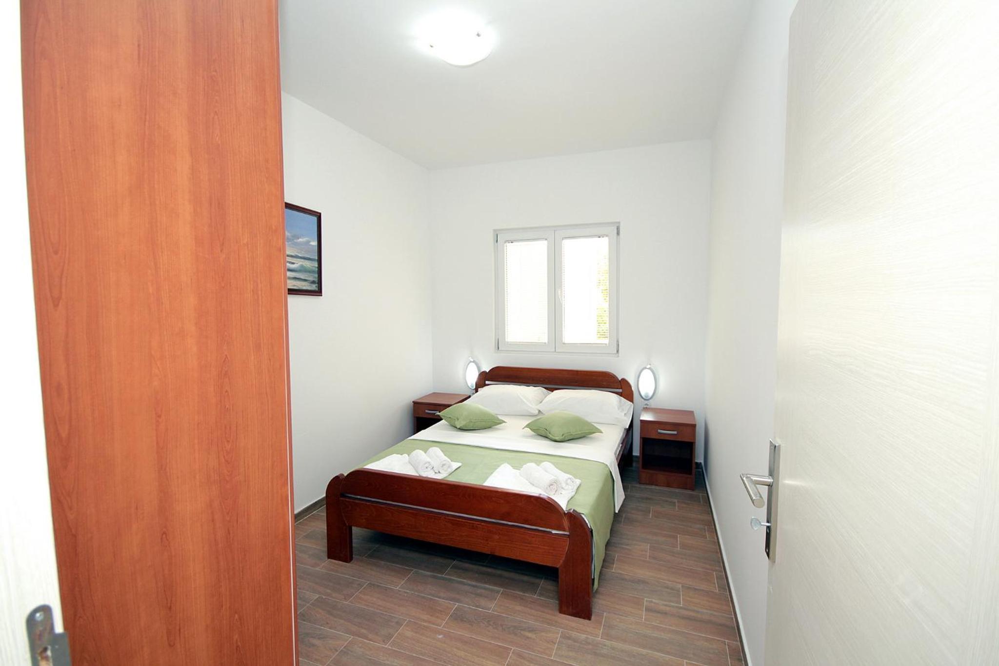 Apartment photo 3