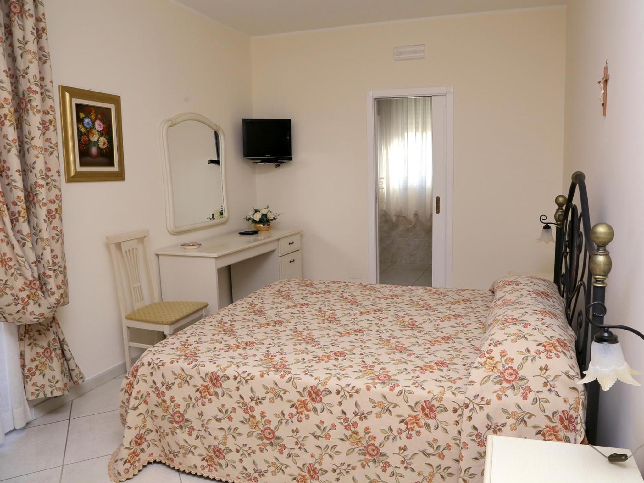 Quadruple Room photo 2