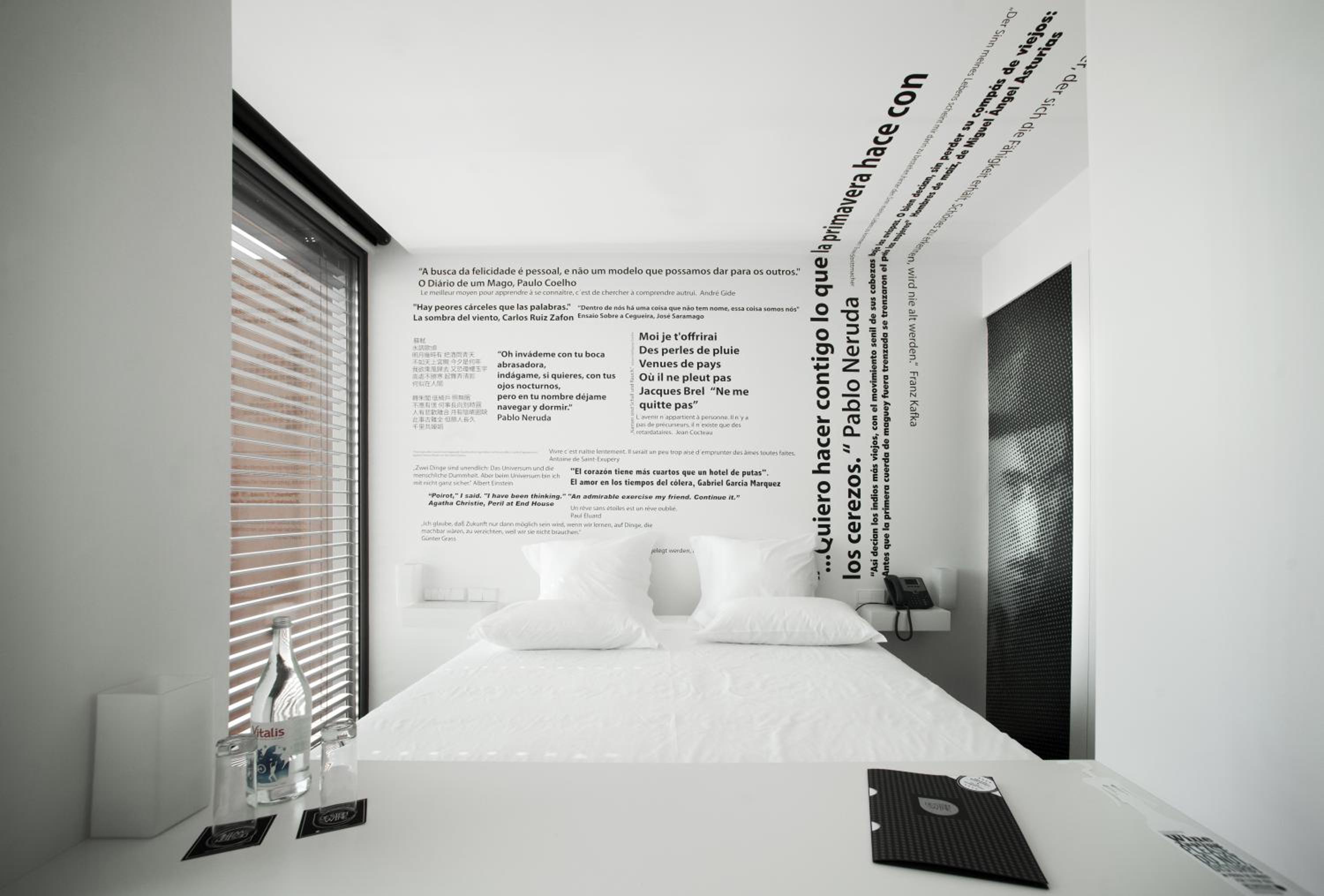 Premium Double Room - Photo 4