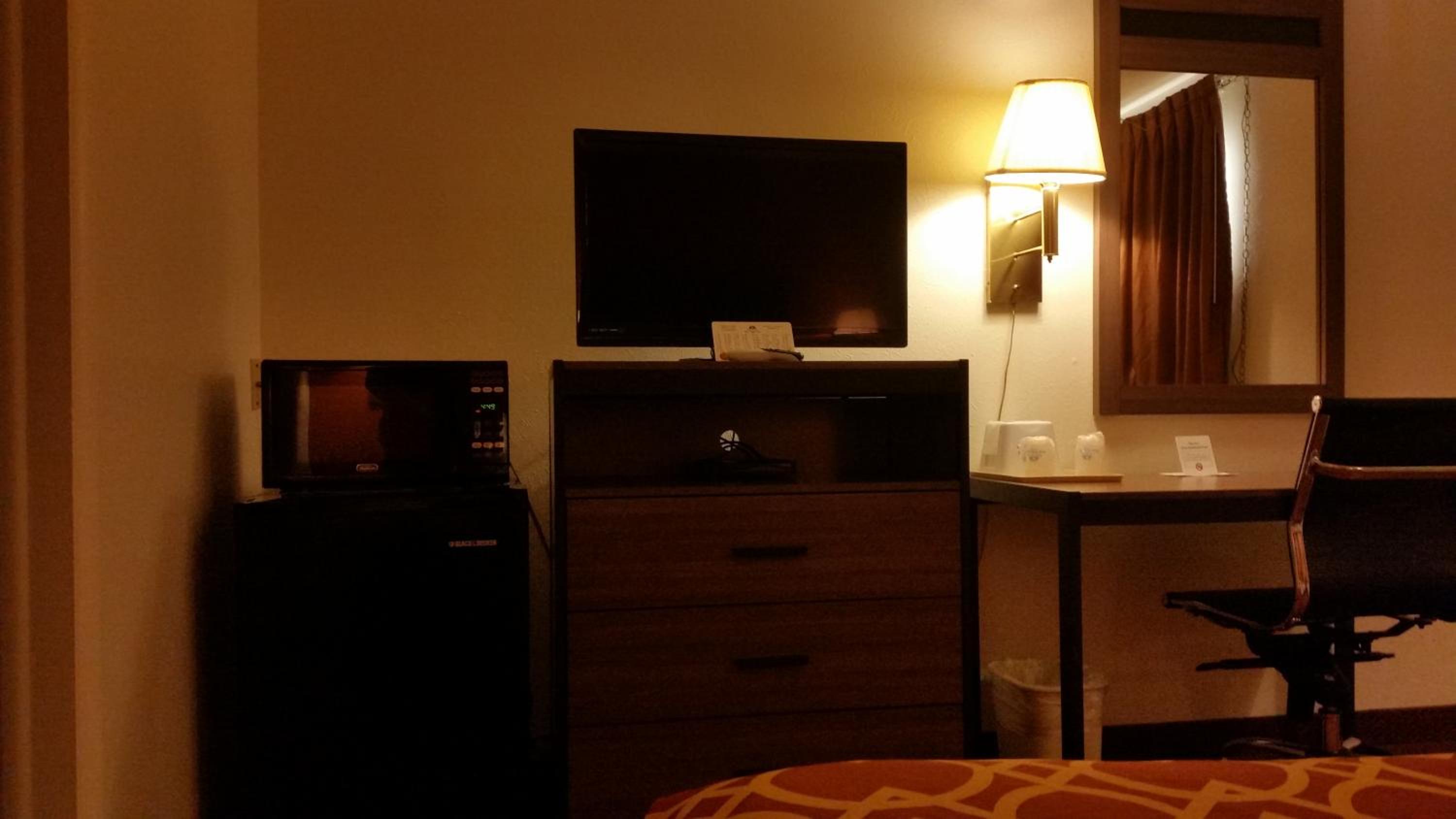 Queen Room - Photo 10
