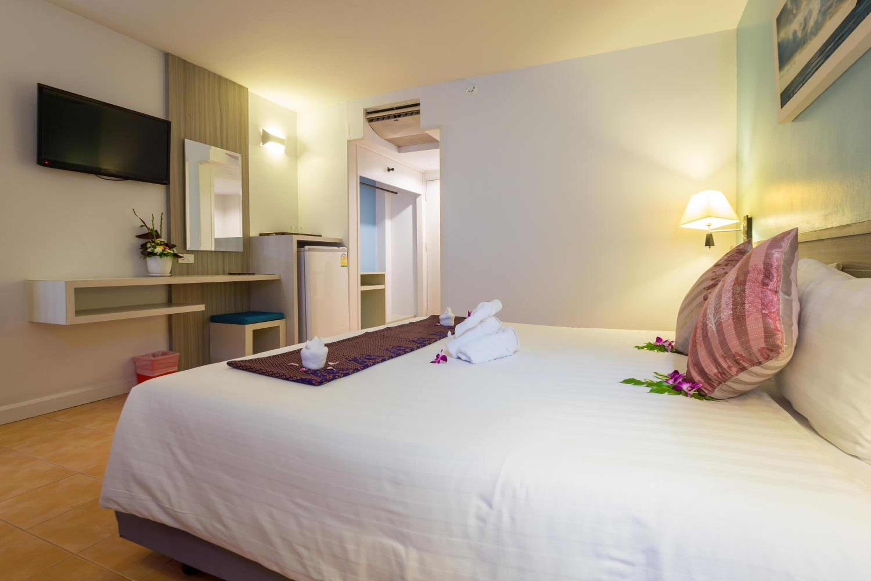Superior Double or Twin Room - Photo 14