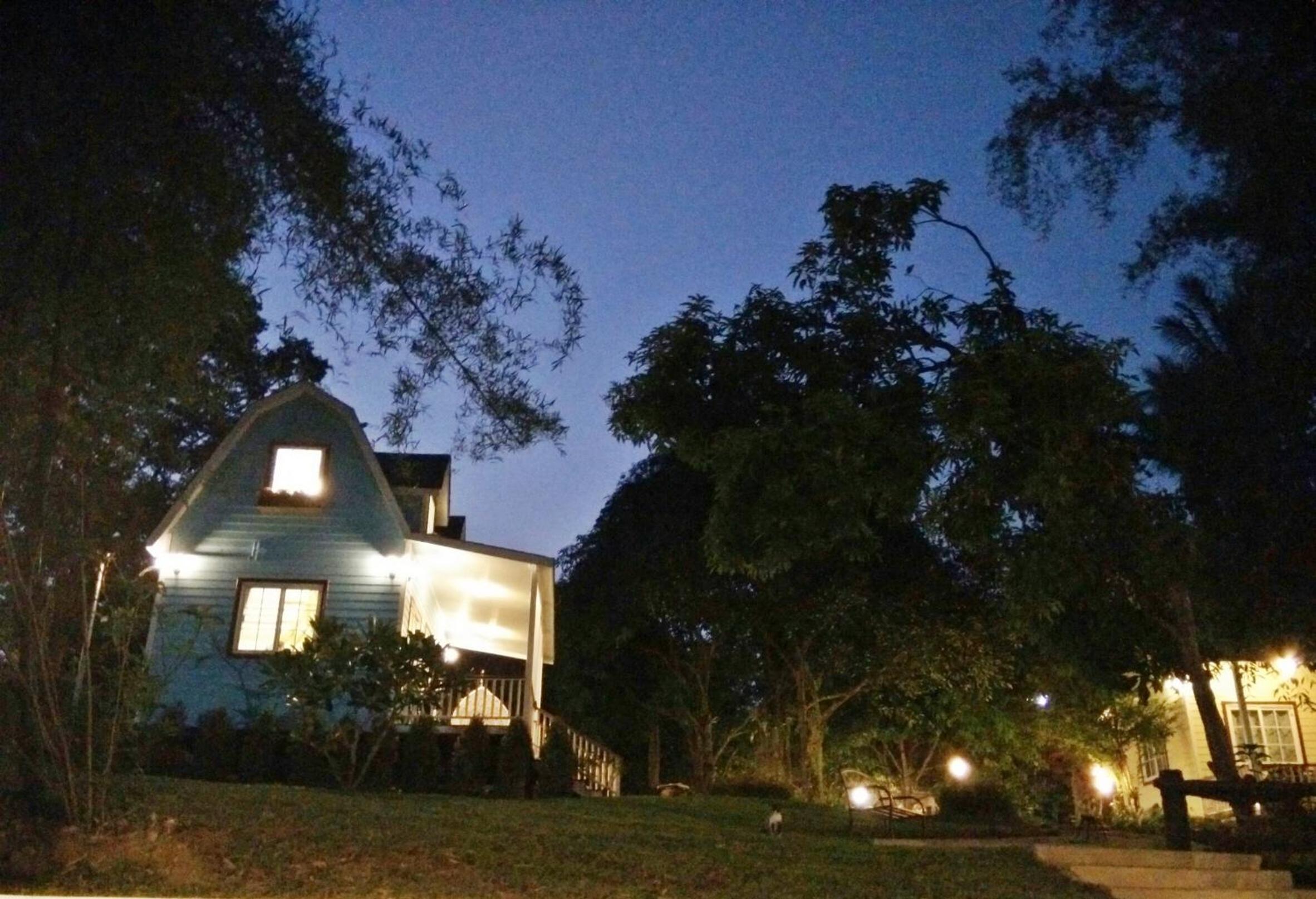 Bungalow With River View  (4 Adults) photo 2