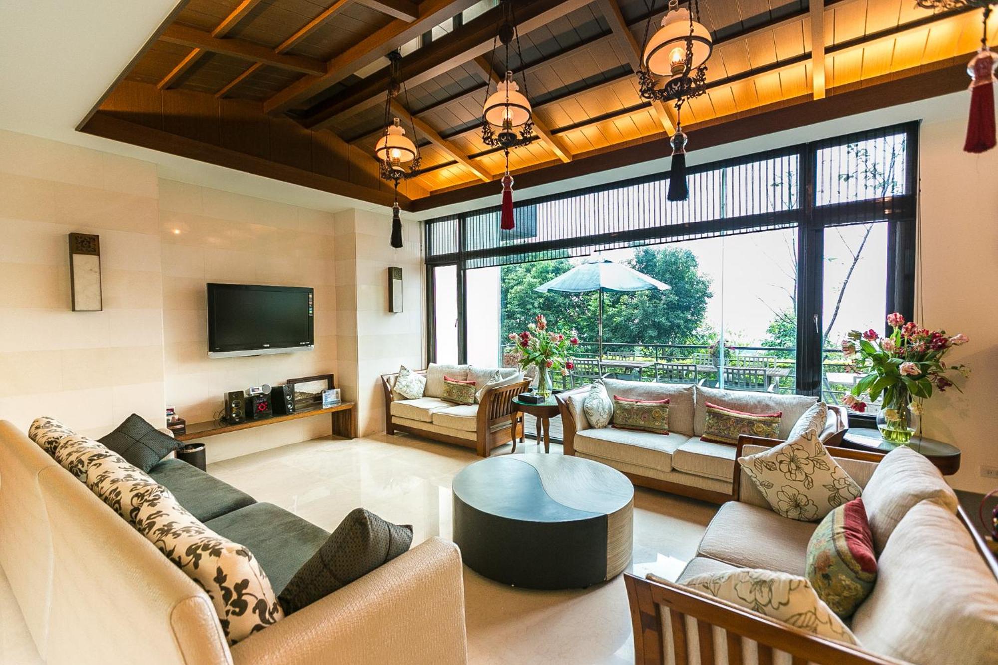 Villa with Sea View photo 2