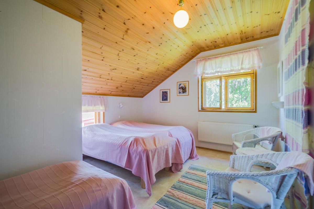 Twin Room with Shared Bathroom - Pioni  photo 1