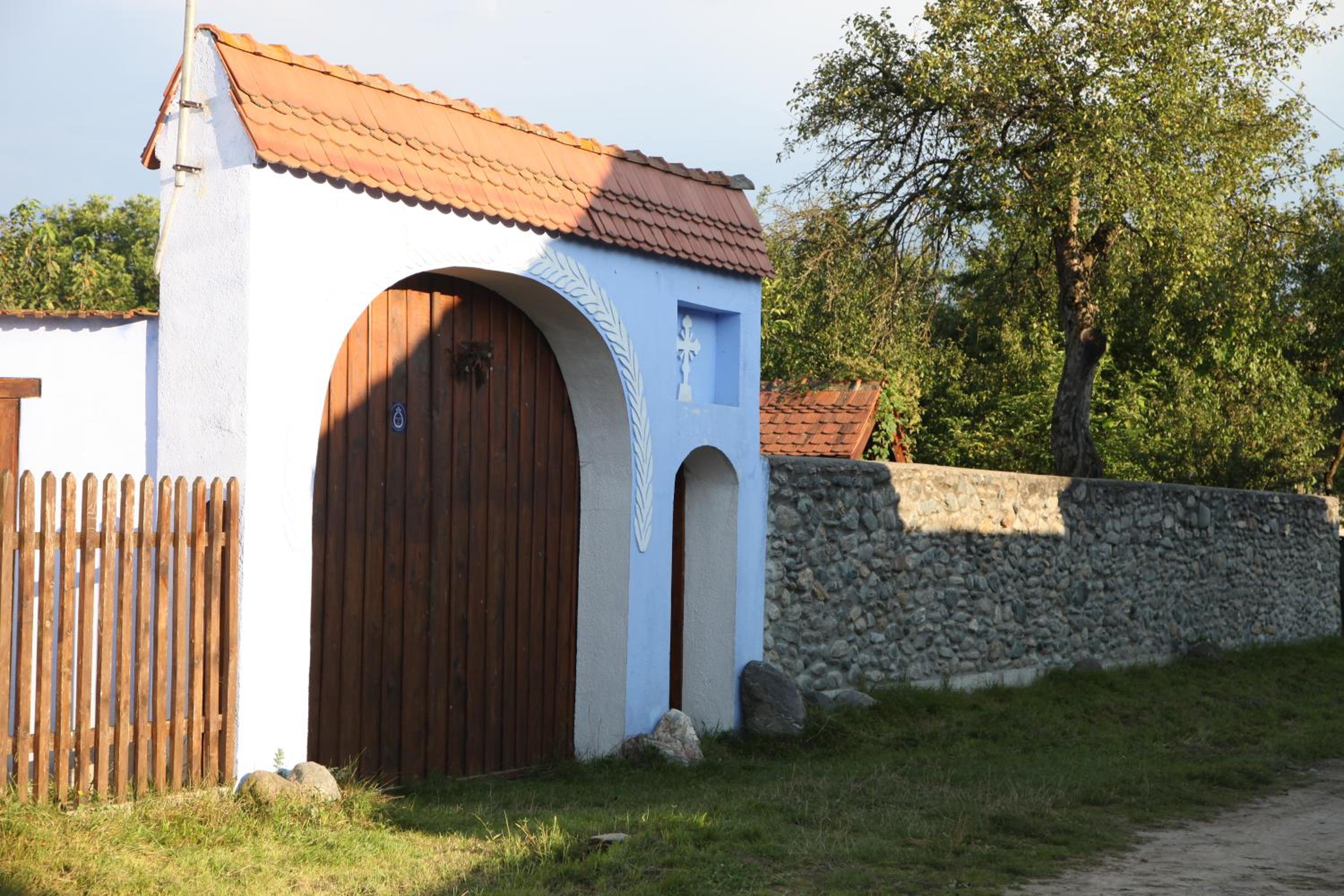 Villa - Photo 2