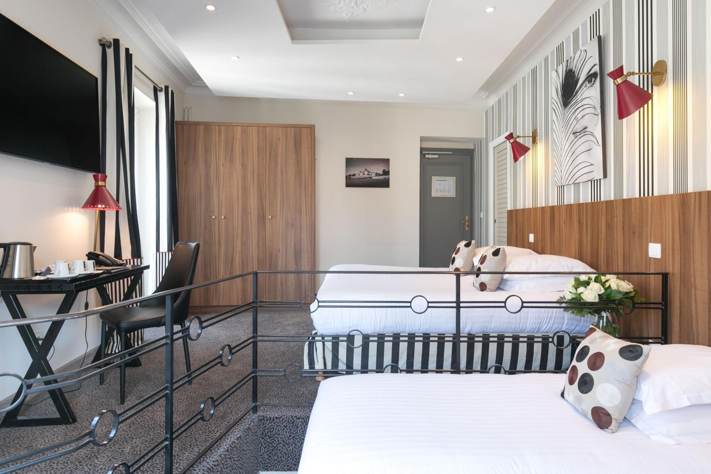 Prestige Room - Photo 7