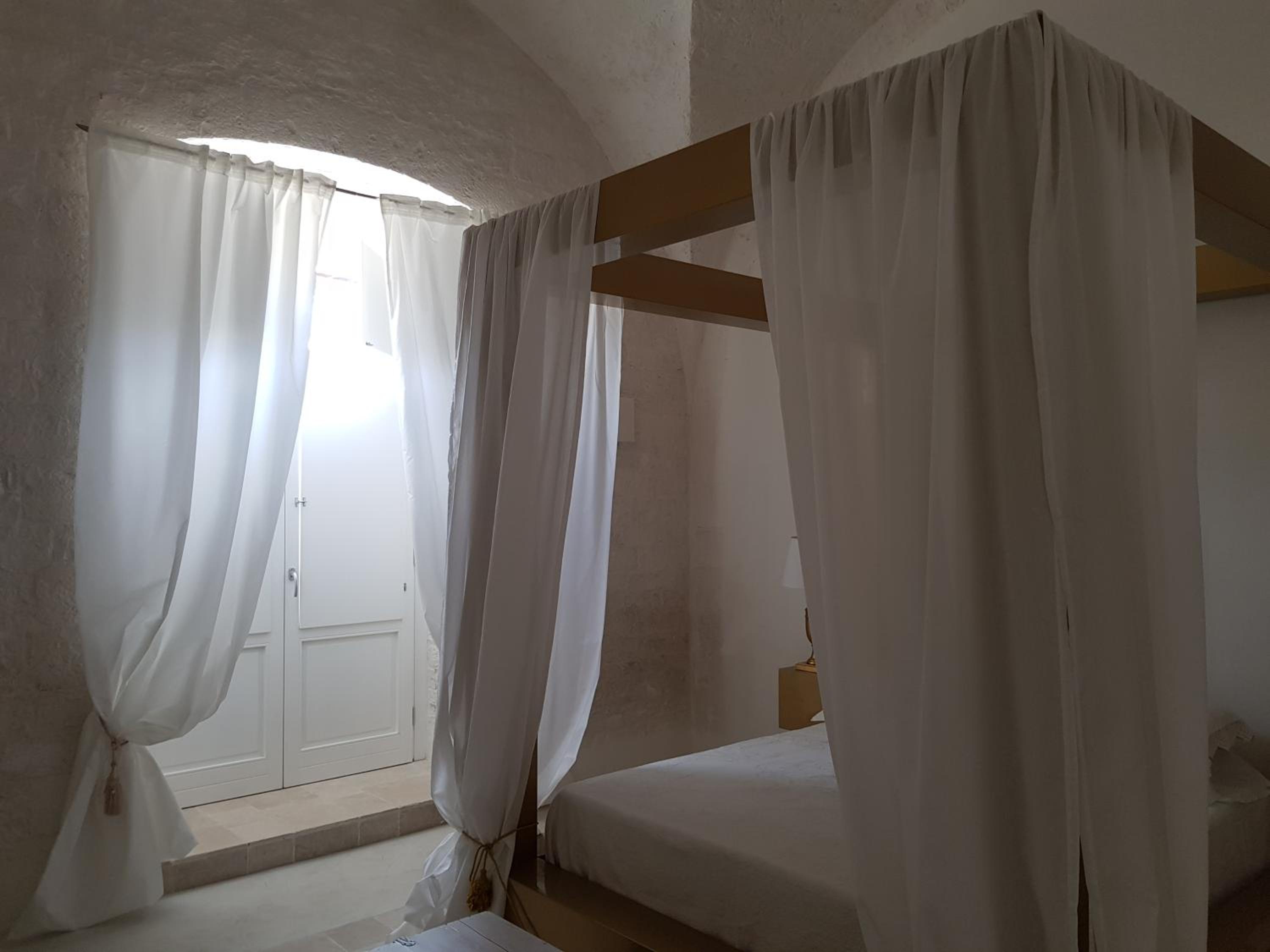 Deluxe Double Room with Shower photo 1