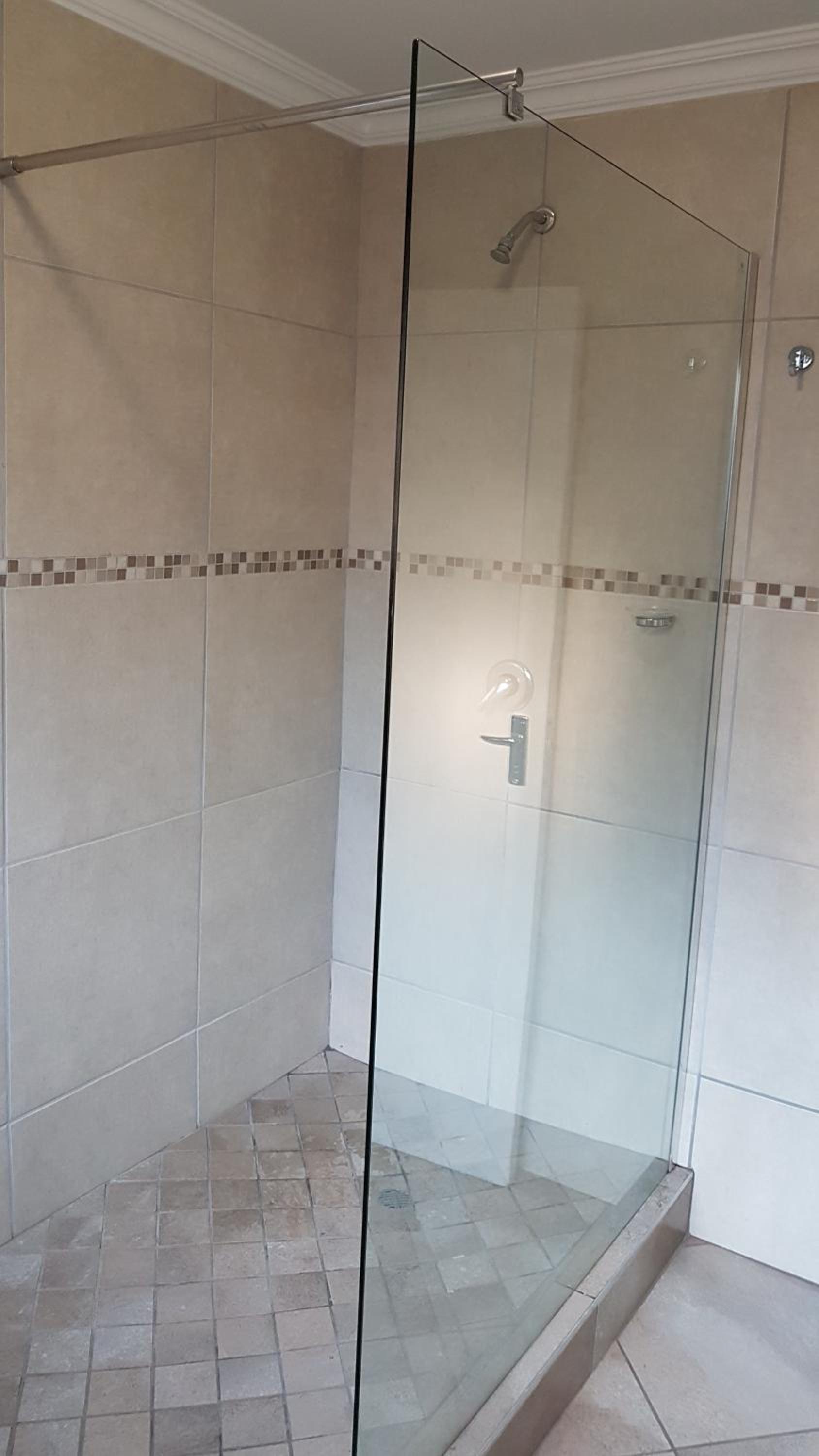 Standard Double Room - Photo 5