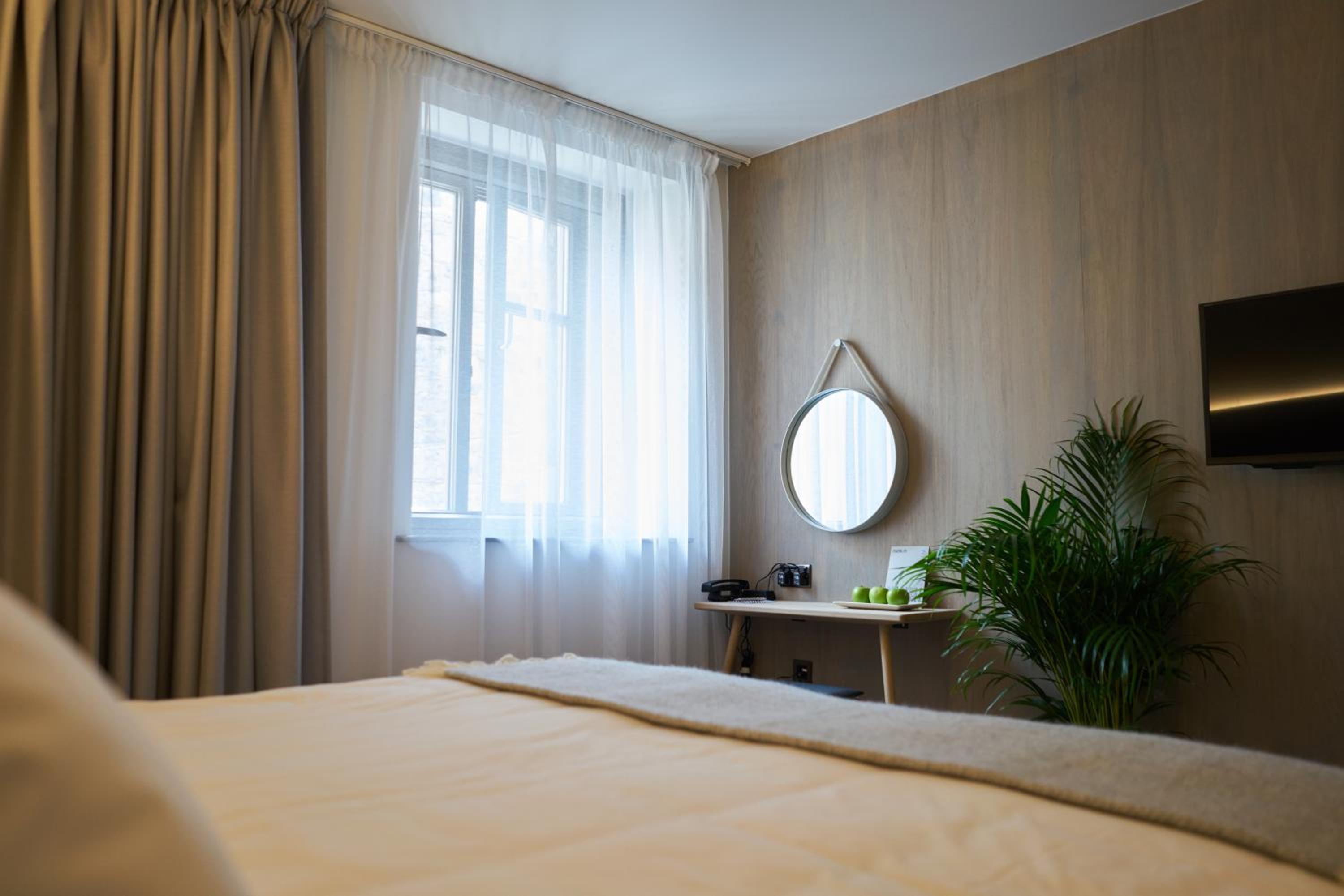 Double or Twin Room - Photo 1