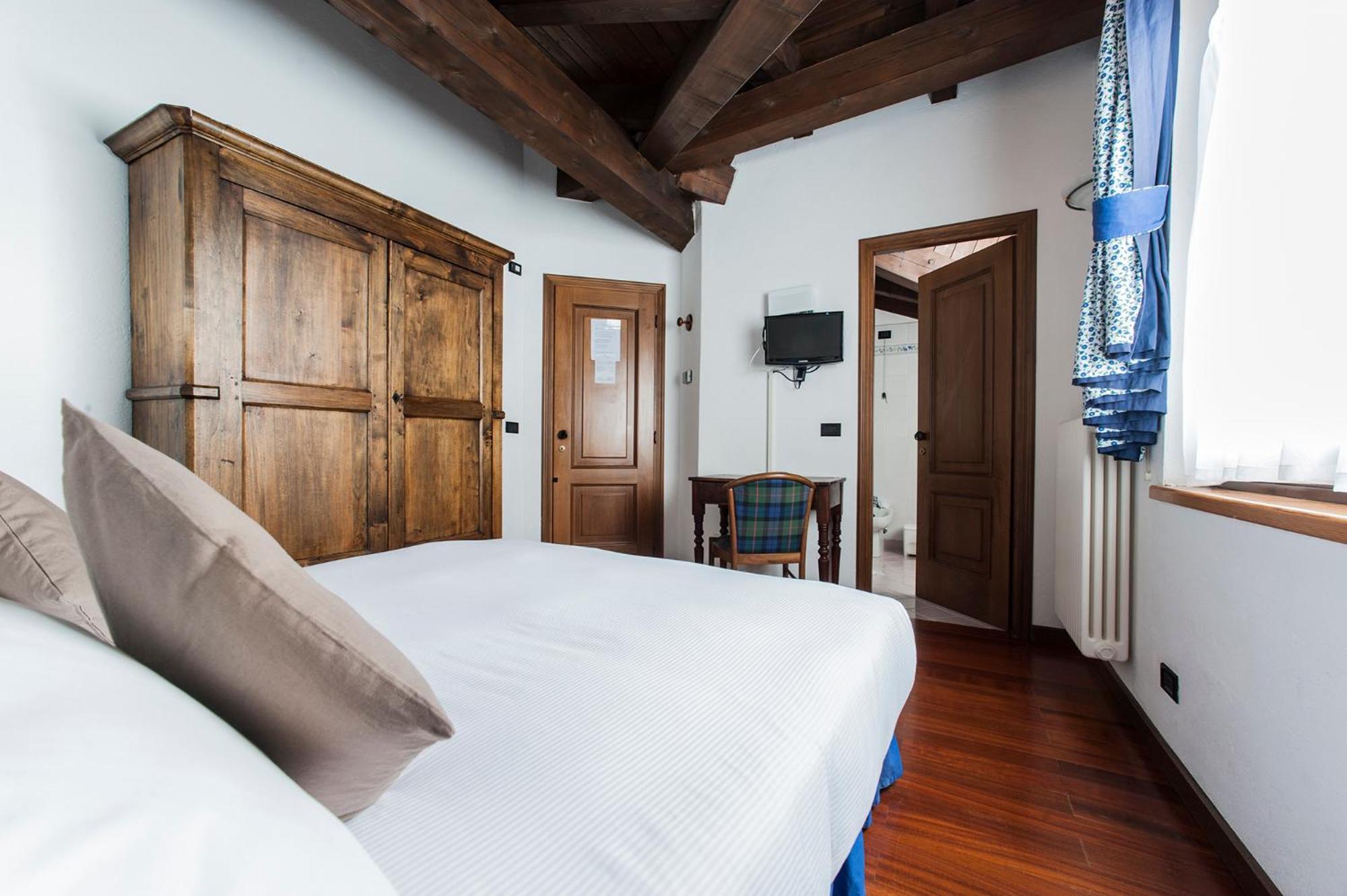 Double Room with Mountain View photo 3
