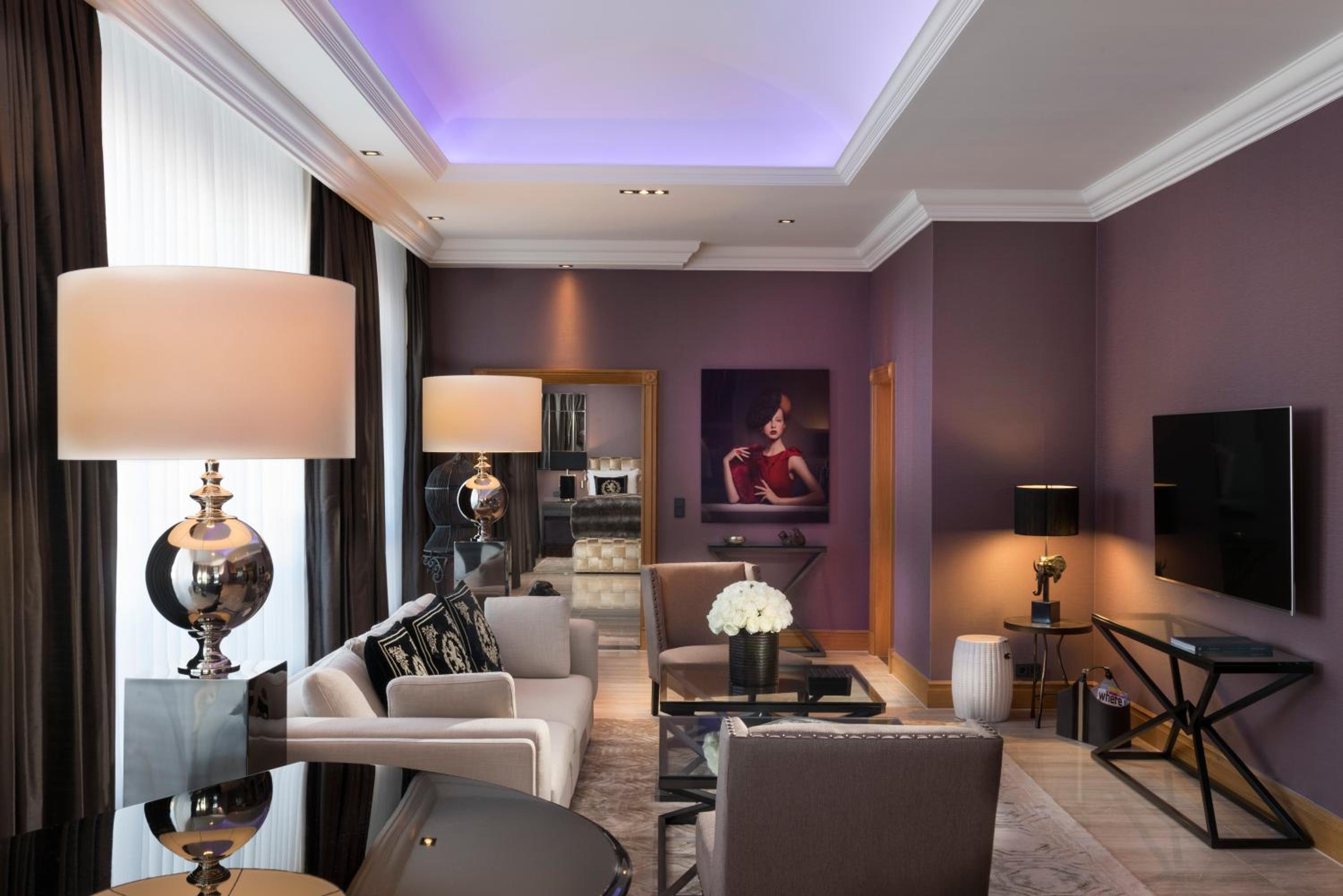 Royal Suite with free Club Lounge Access