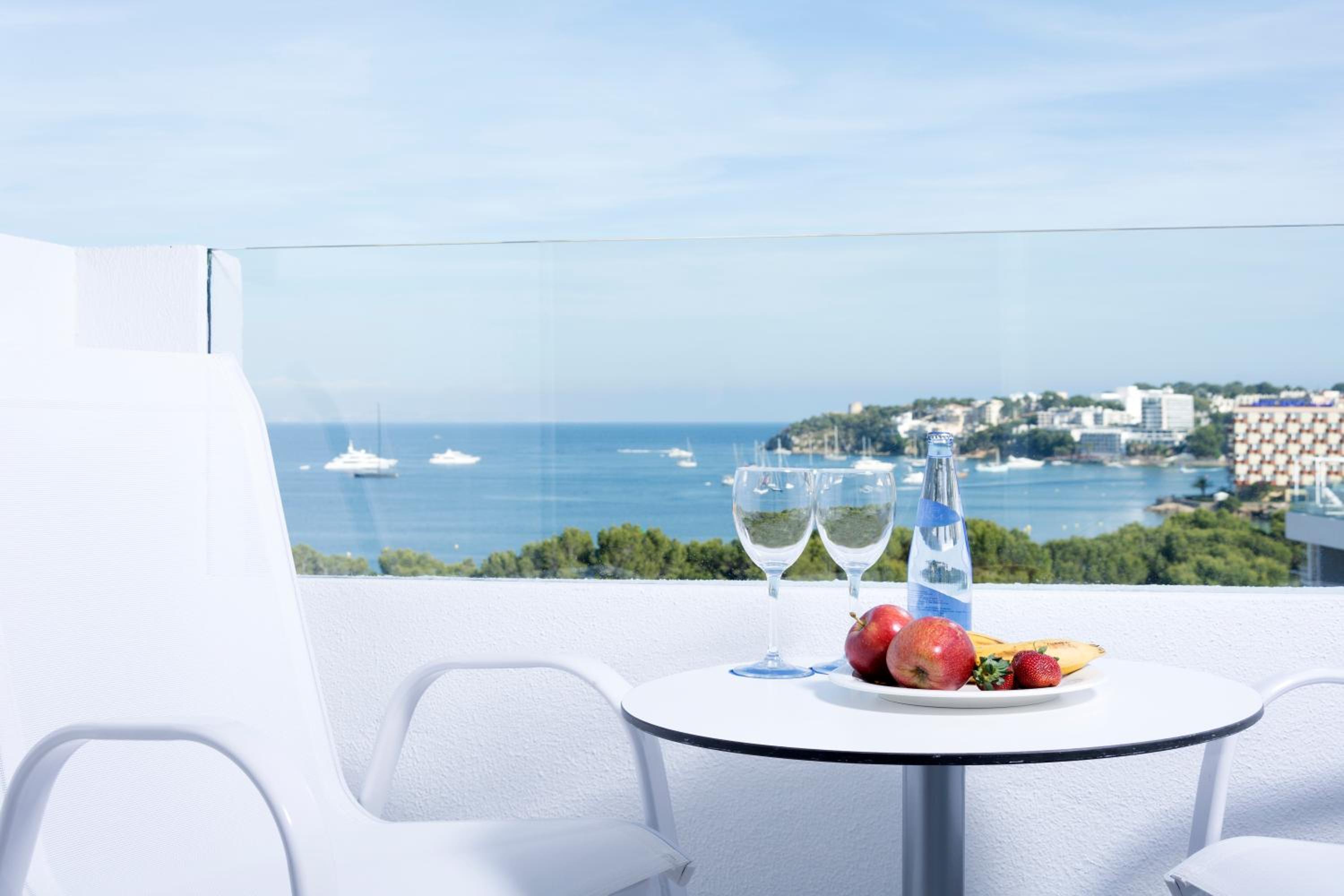 Double Room with Sea View