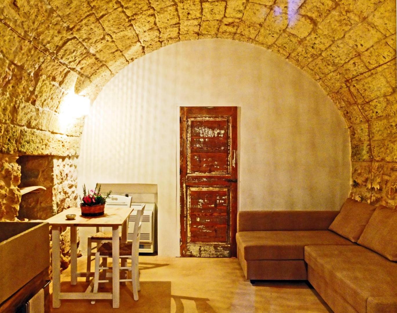 Superior Studio