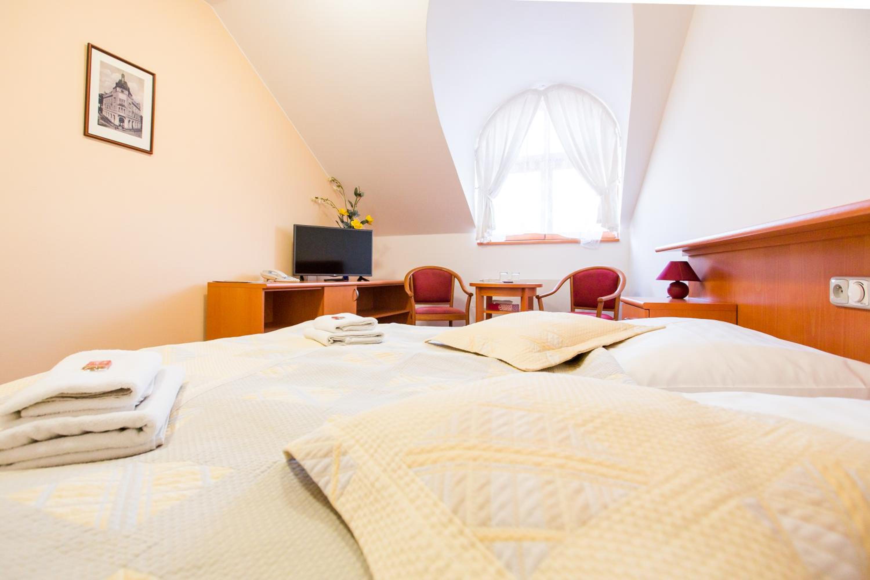 Superior Double or Twin Room photo 3