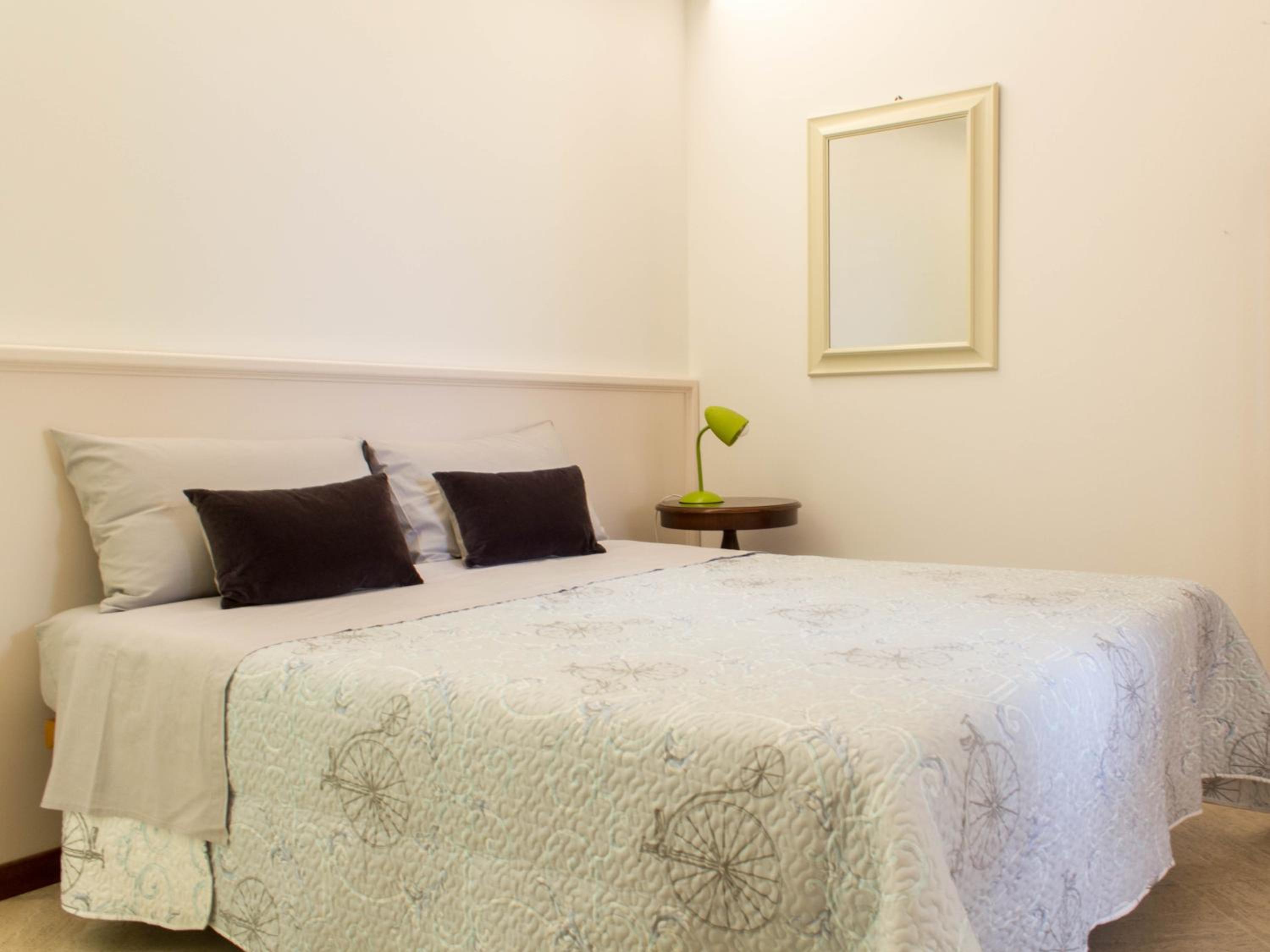 Double Room with Private Bathroom photo 2