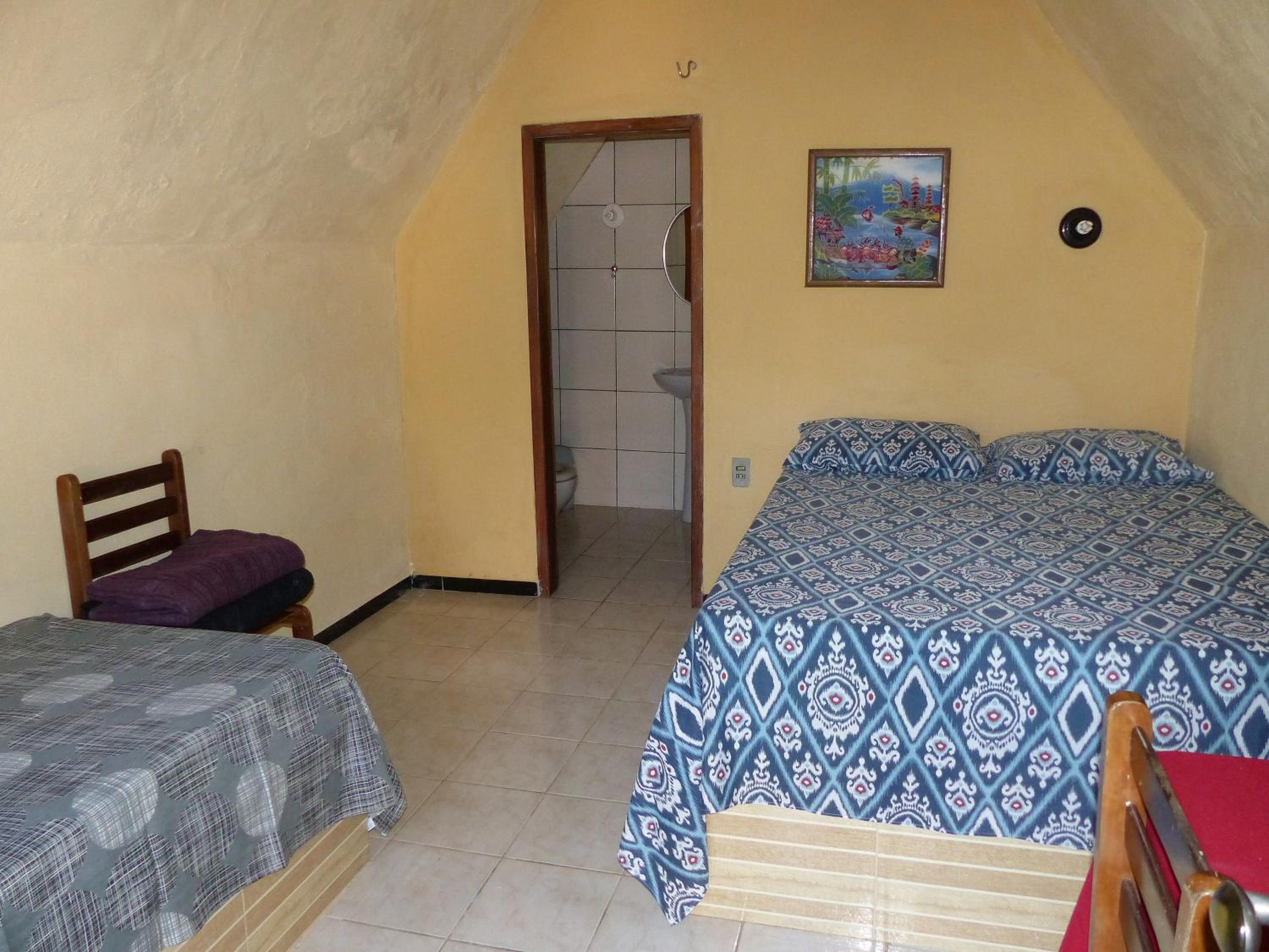 Basic Triple Room photo 1