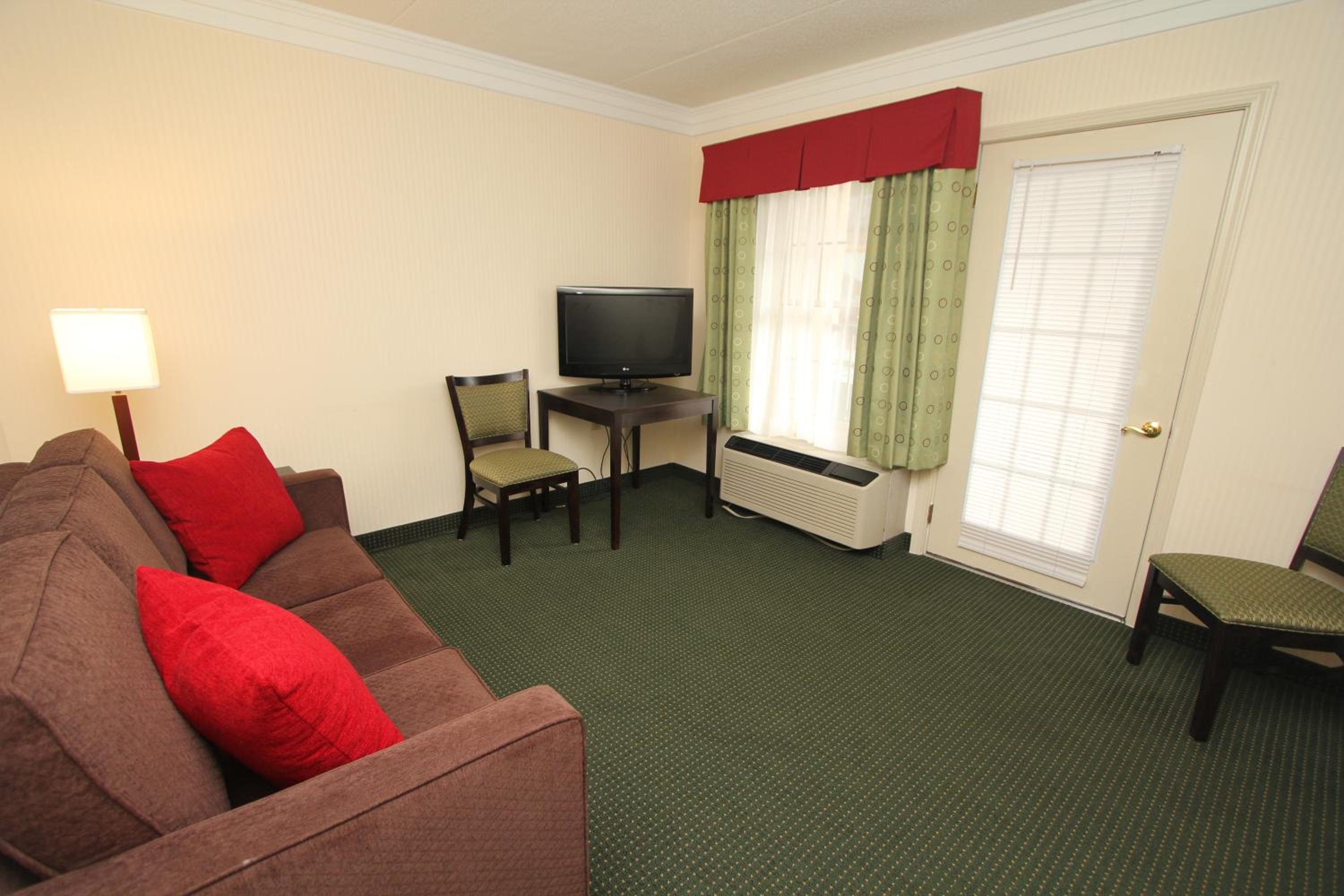 Double Suite with Sofa Bed photo 3