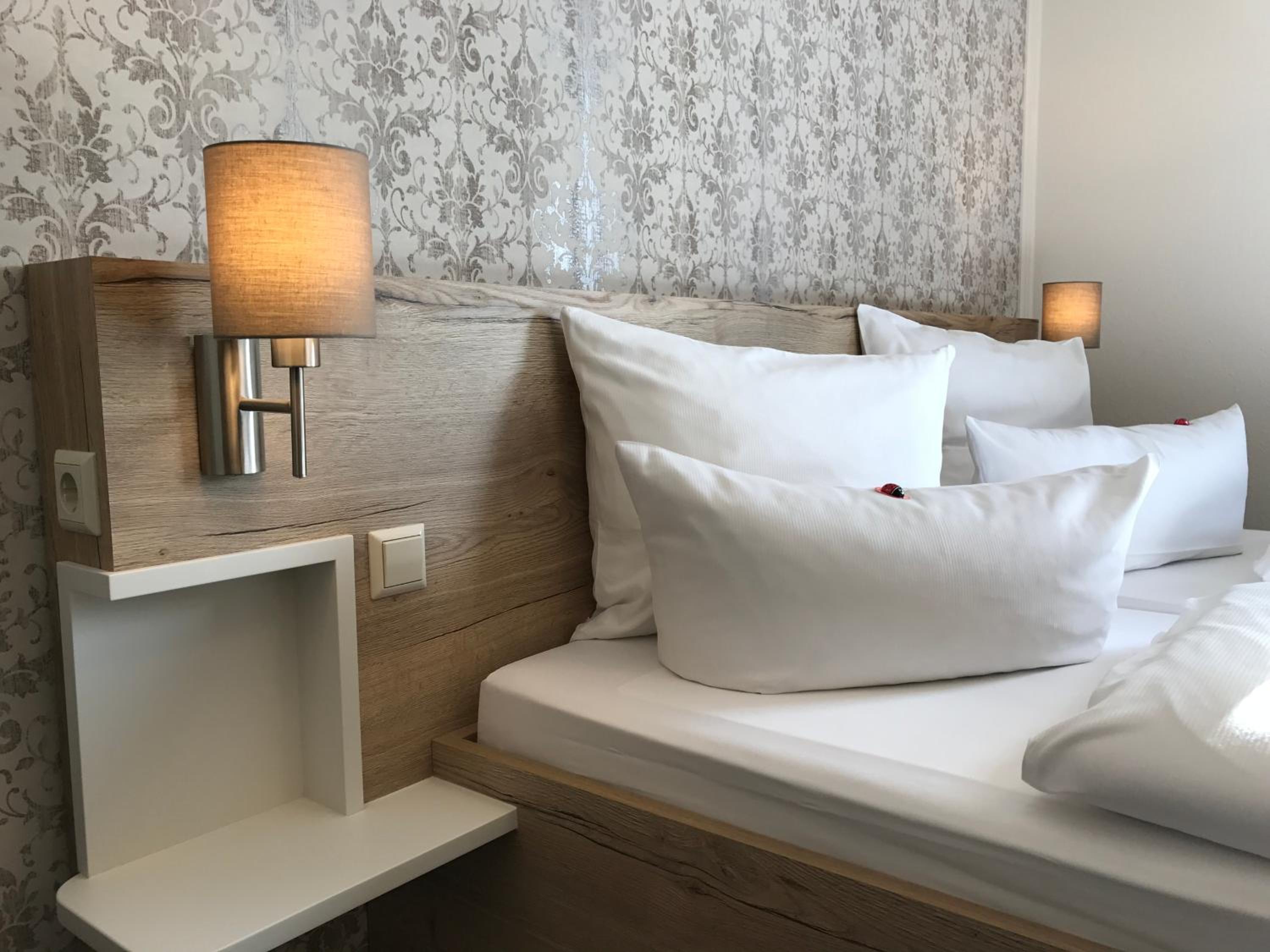 Superior Double Room - Photo 3