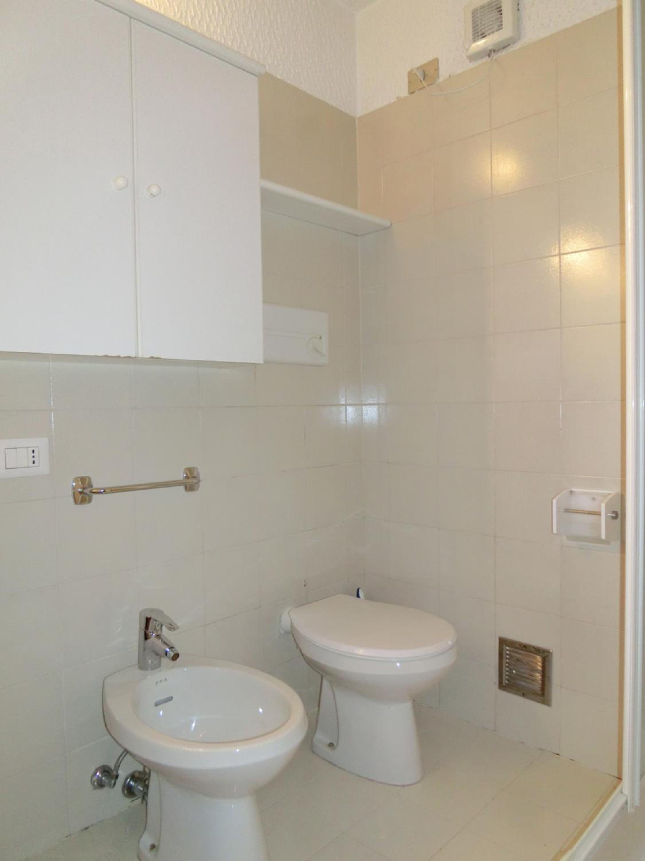Apartment with Balcony photo 3