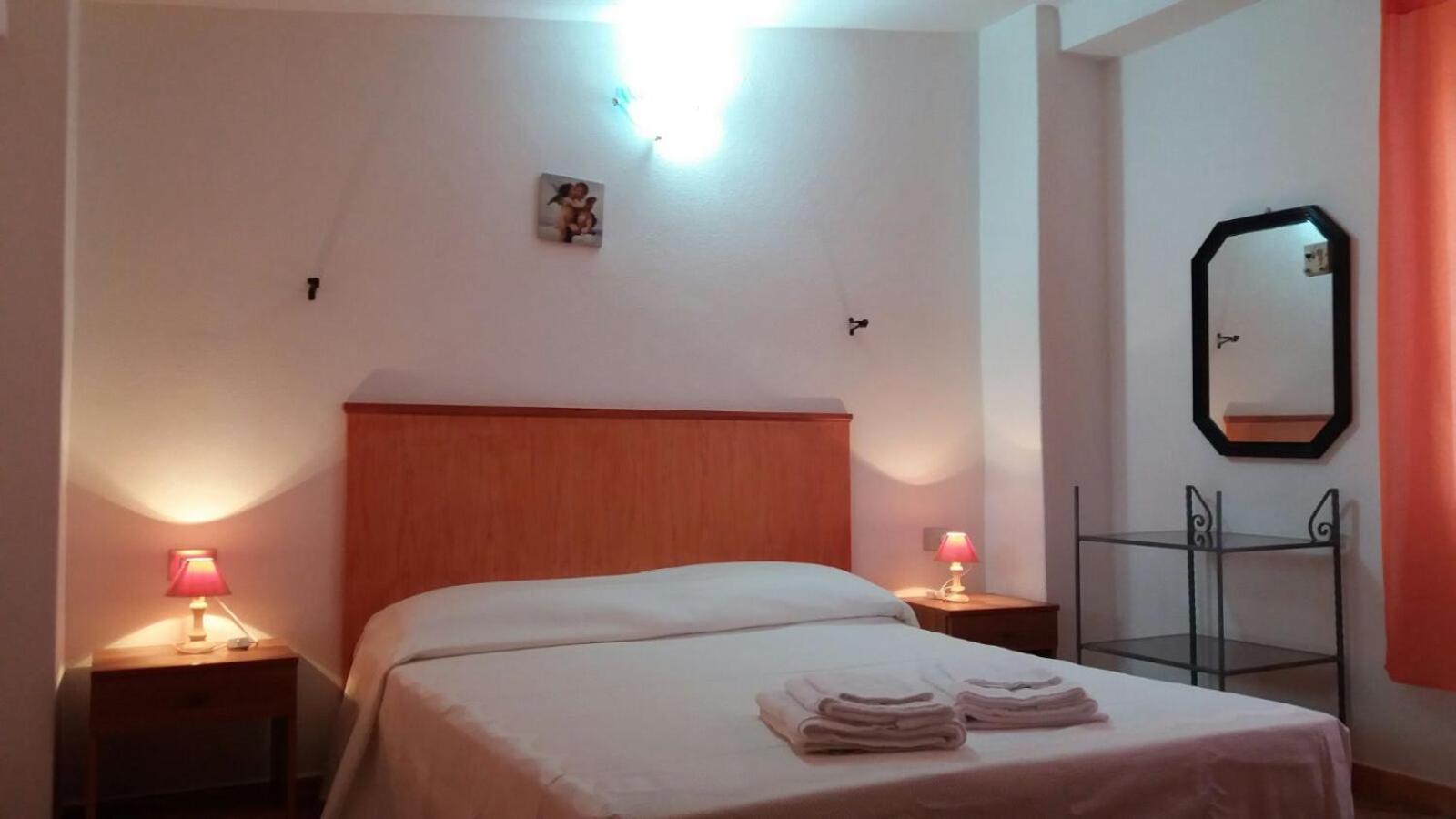One-Bedroom House photo 2