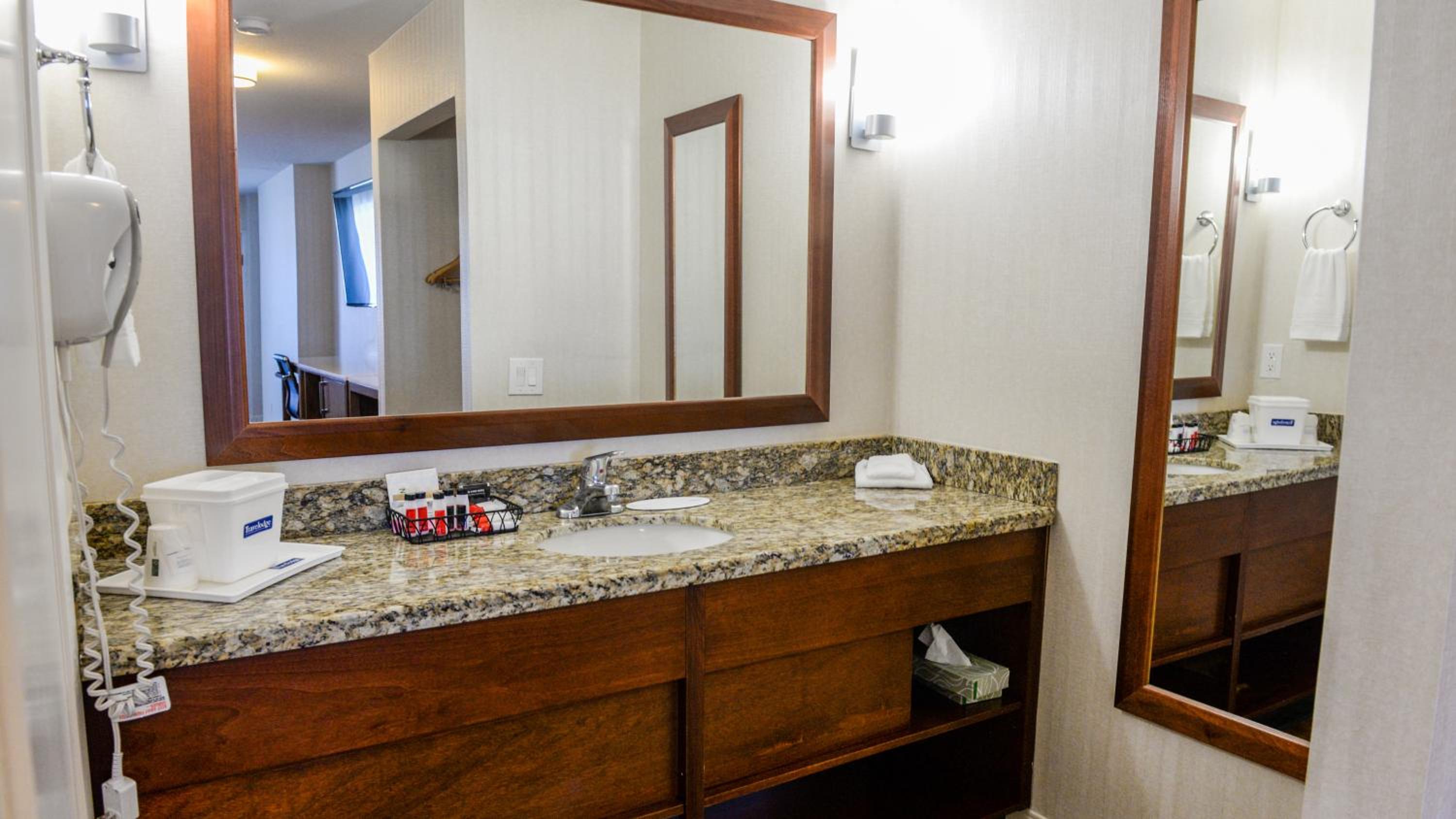 Travelodge by Wyndham Culver City, Zdjęcie 8