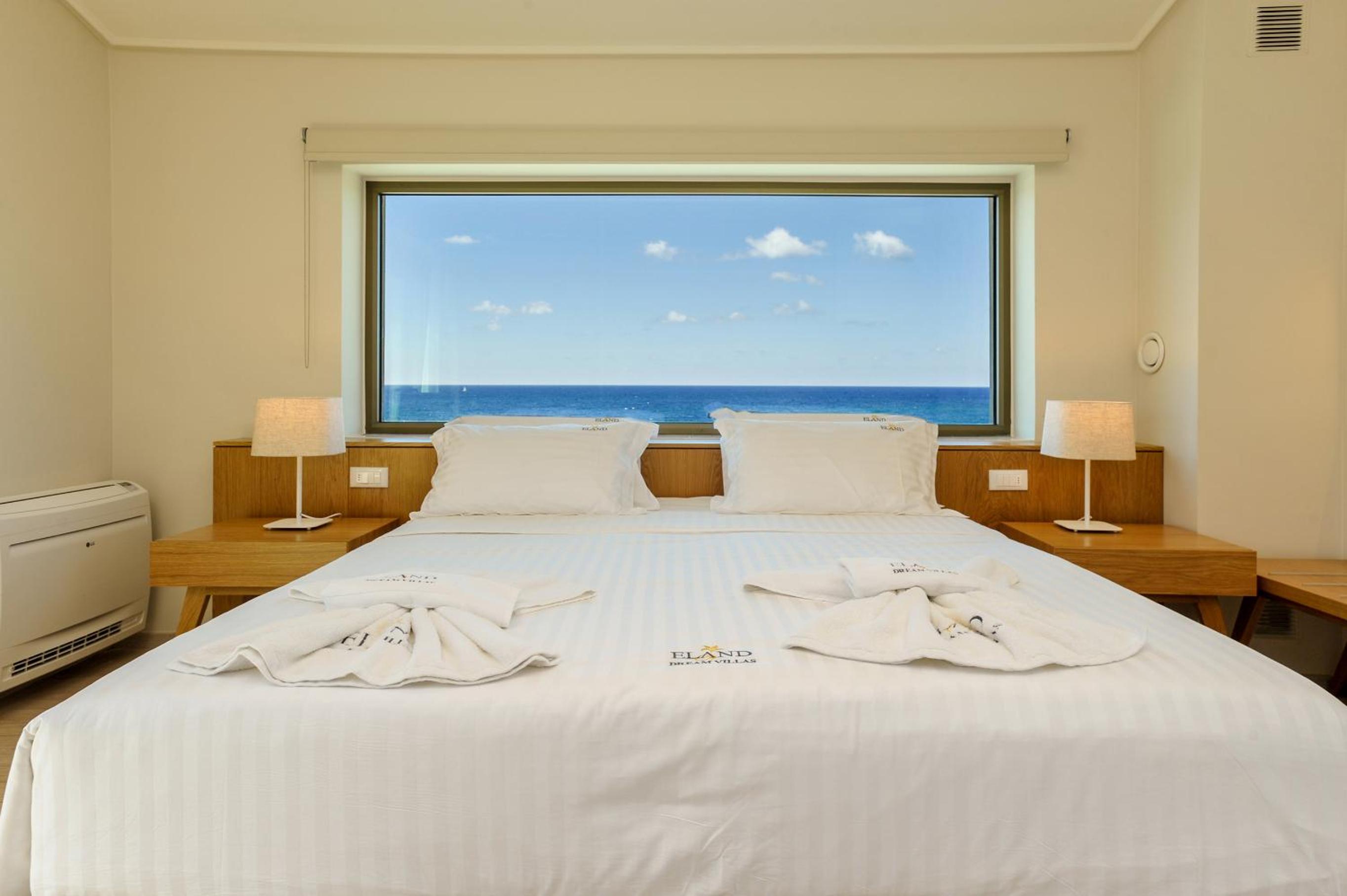 Villa with Sea View photo 1