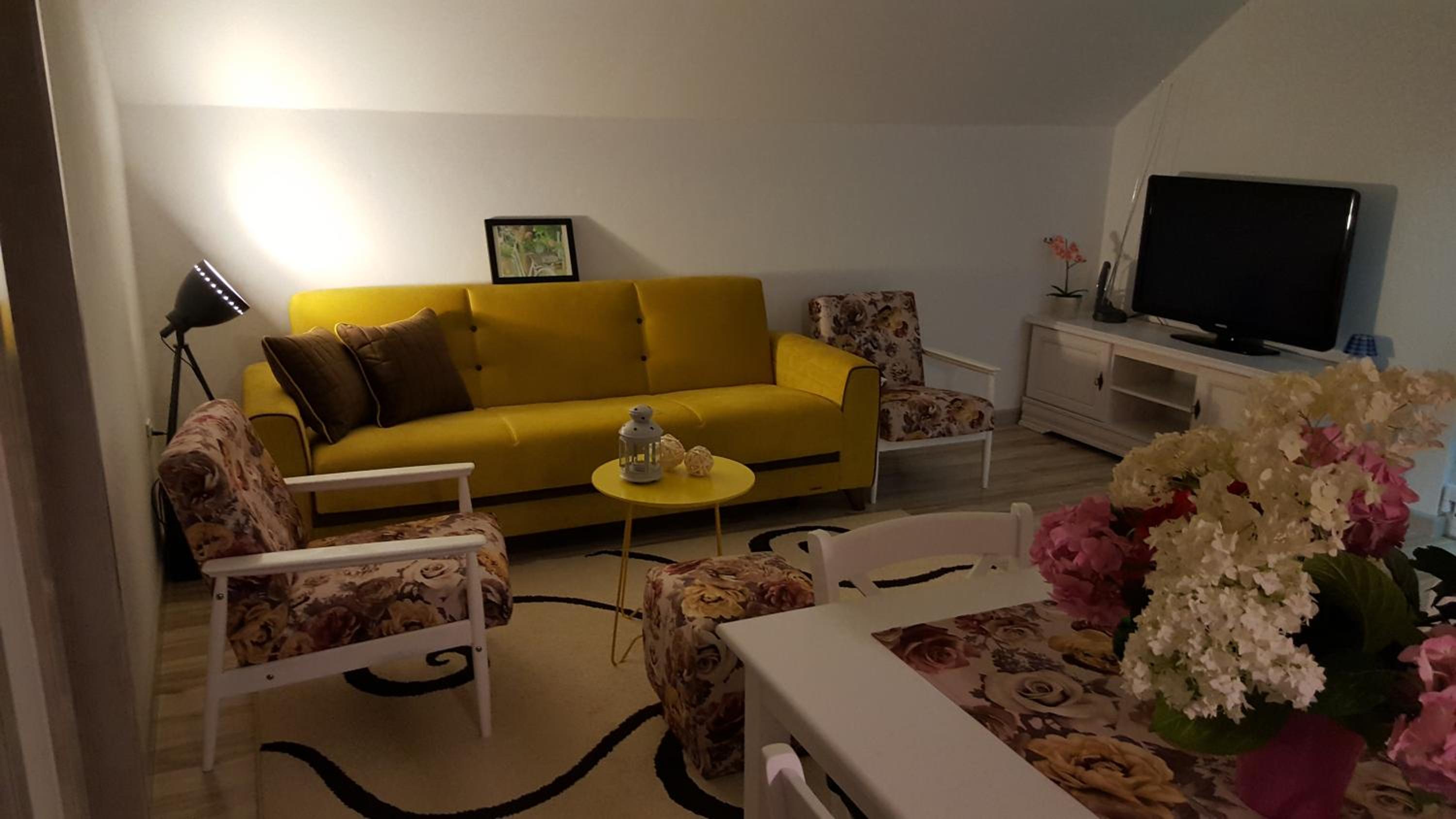 Two-Bedroom Apartment - Photo 1