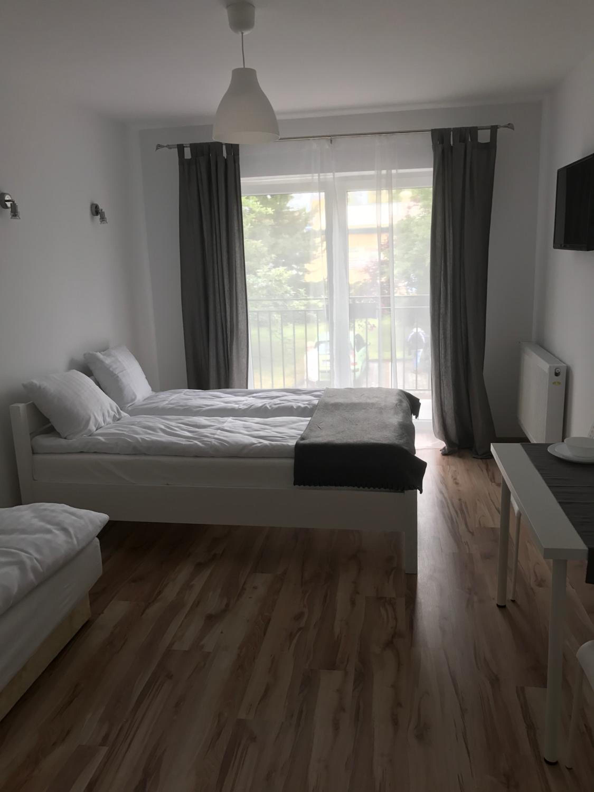 Twin Room with Balcony - Photo 1